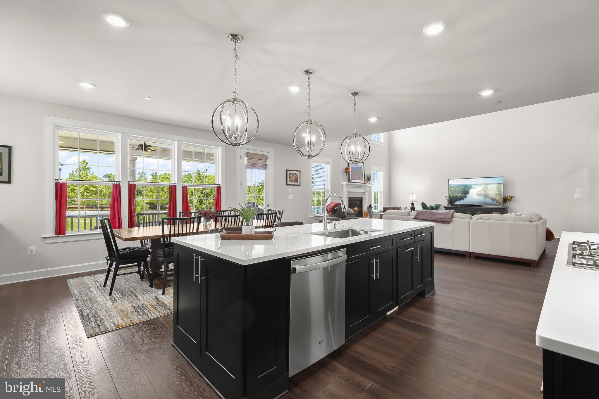 WESTMOUNT - Residential