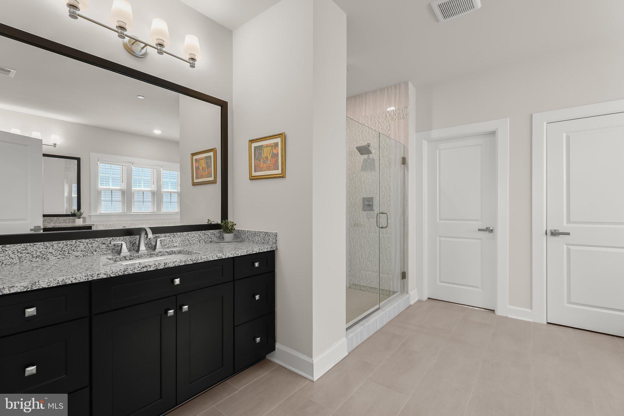 WESTMOUNT - Residential