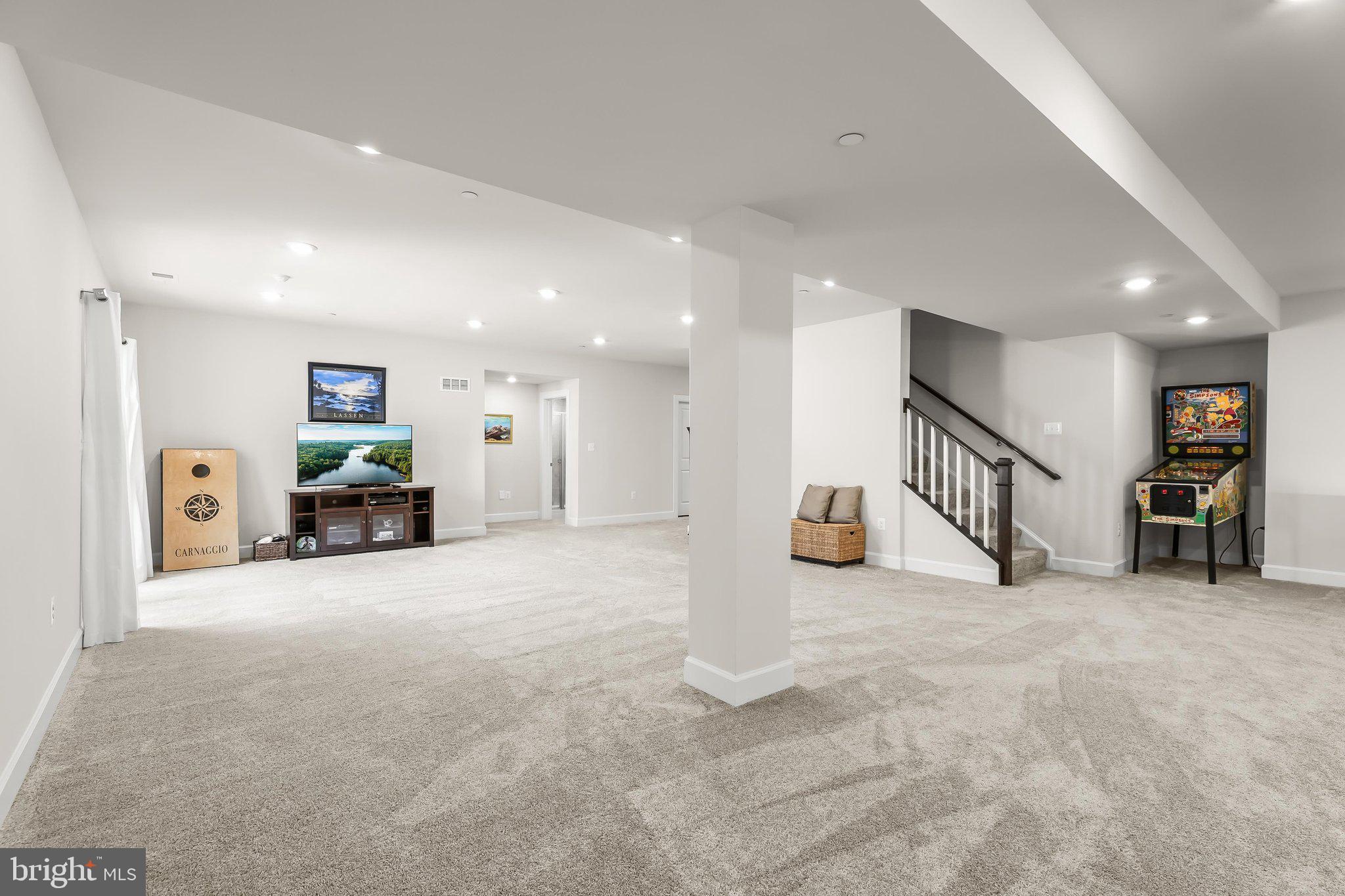 WESTMOUNT - Residential