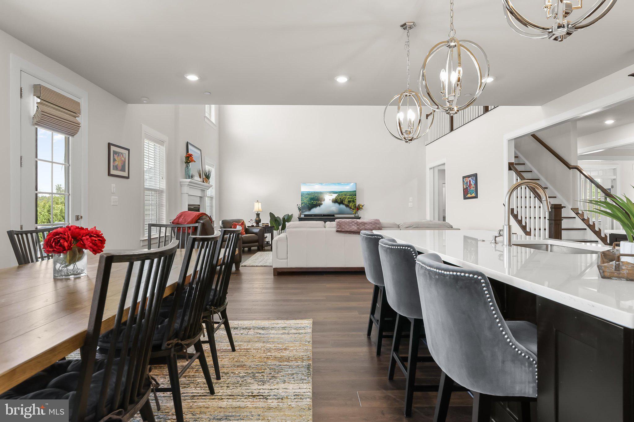 WESTMOUNT - Residential