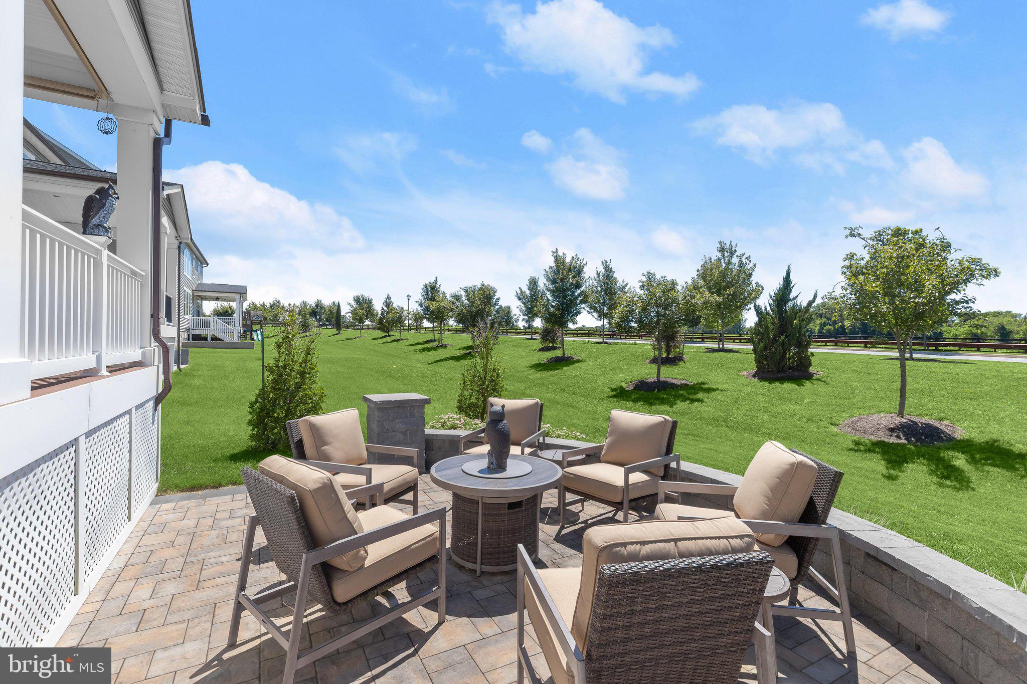 WESTMOUNT - Residential