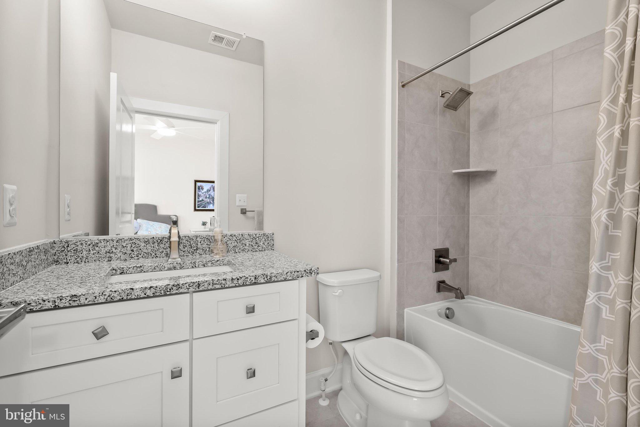 WESTMOUNT - Residential