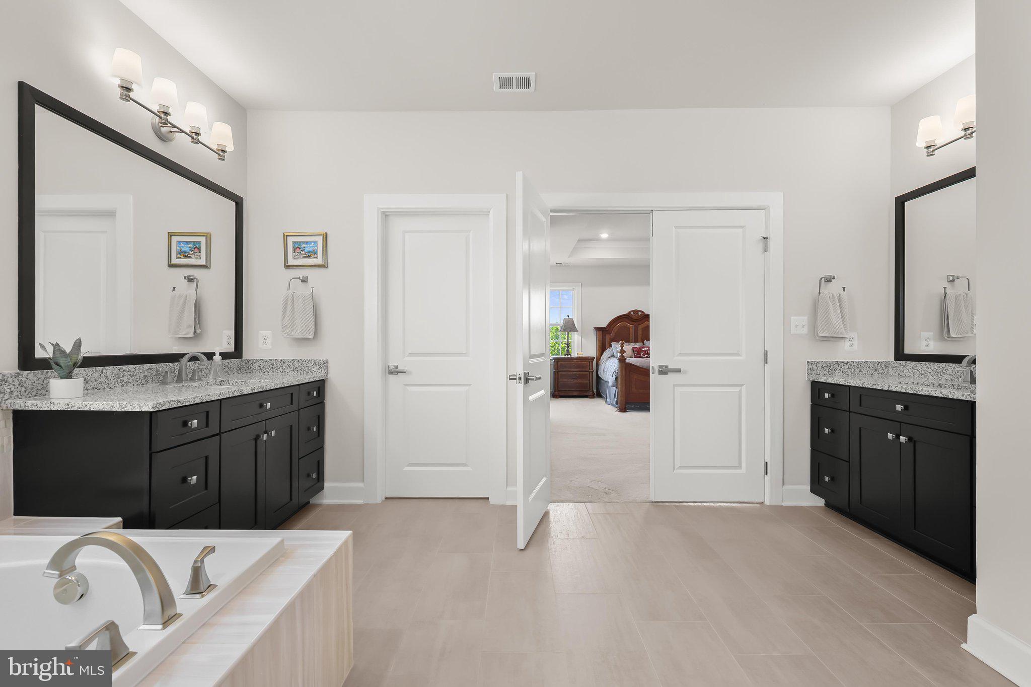 WESTMOUNT - Residential