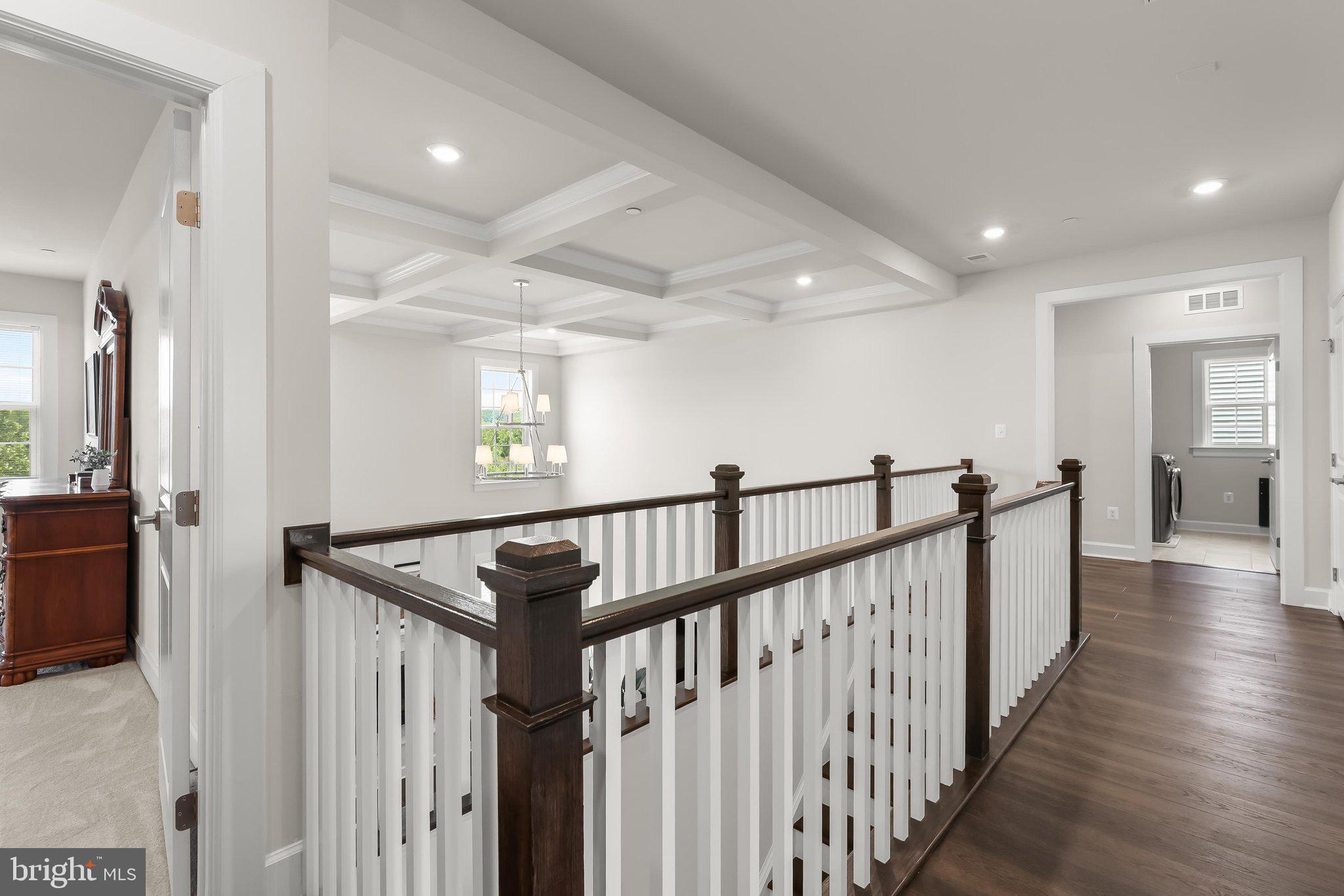 WESTMOUNT - Residential