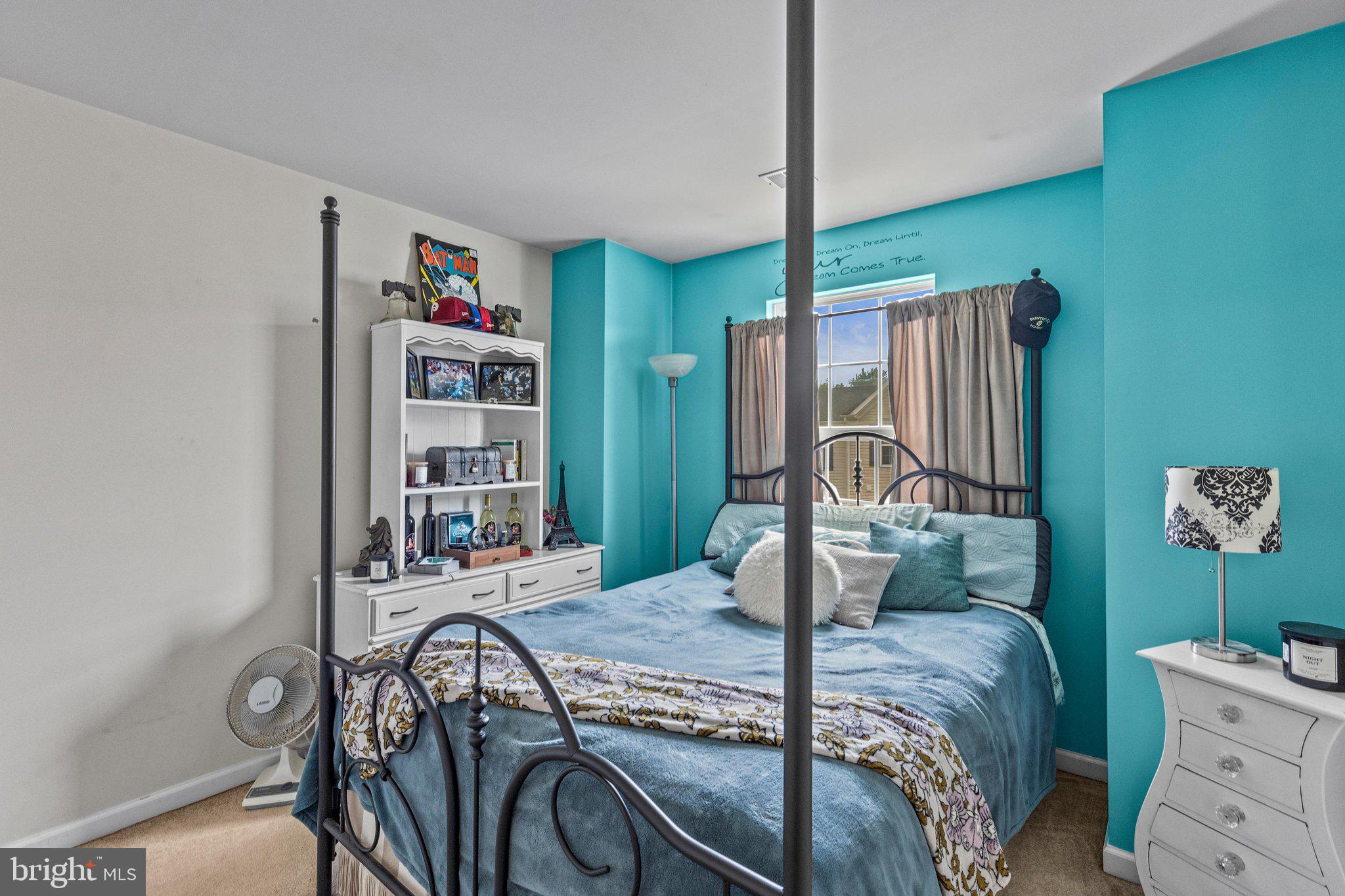 SALEM RUN TOWNHOMES - Residential