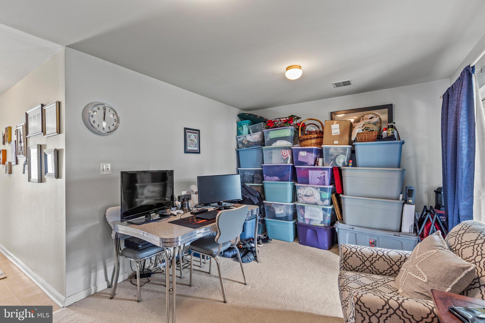 SALEM RUN TOWNHOMES - Residential