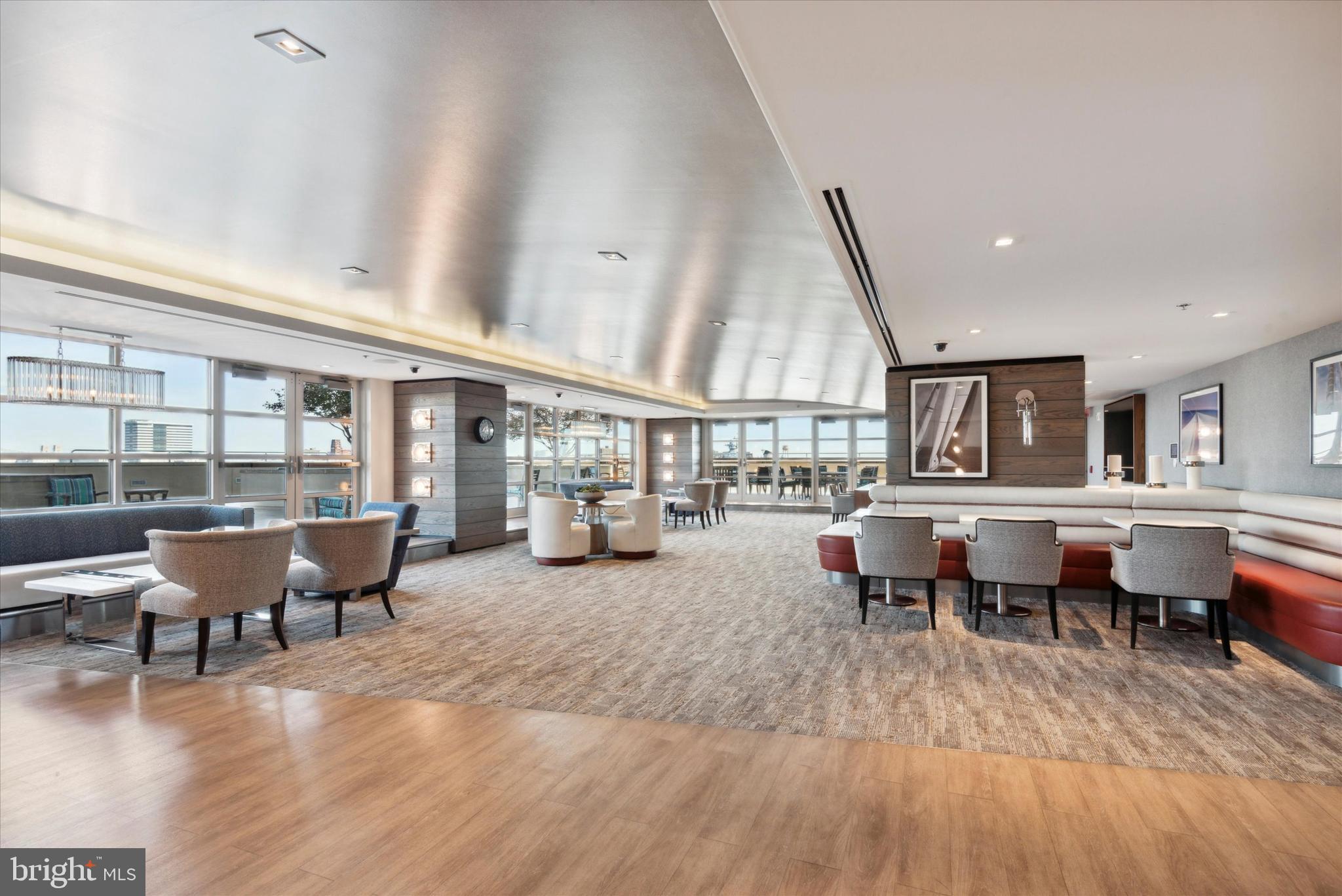 DOCKSIDE CONDOMINIUM - Residential
