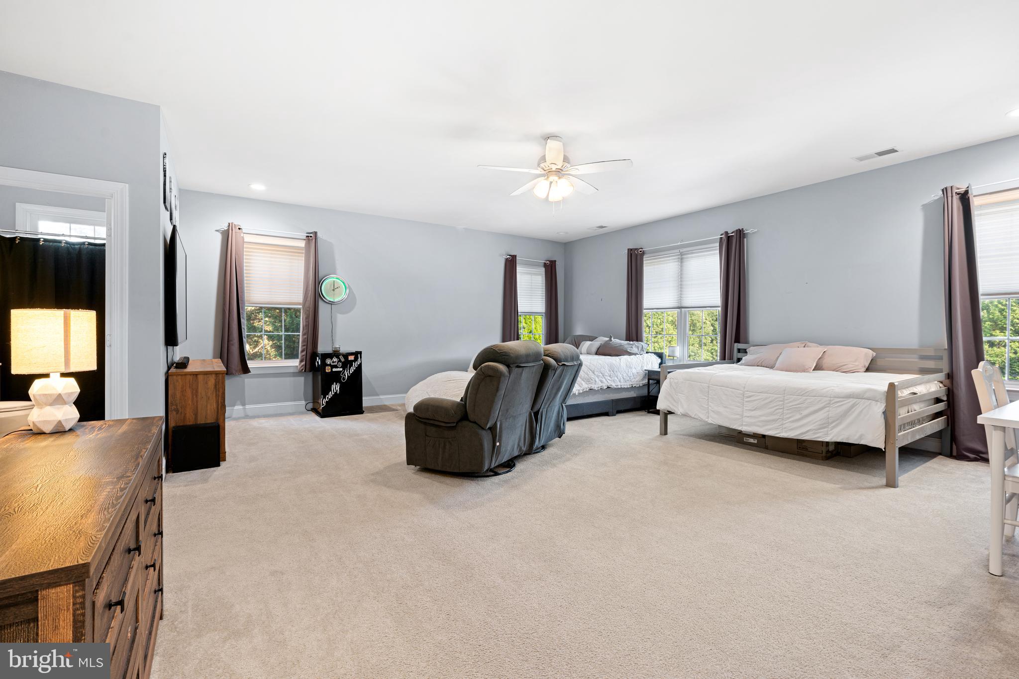 FLINT HILL CROSSING - Residential