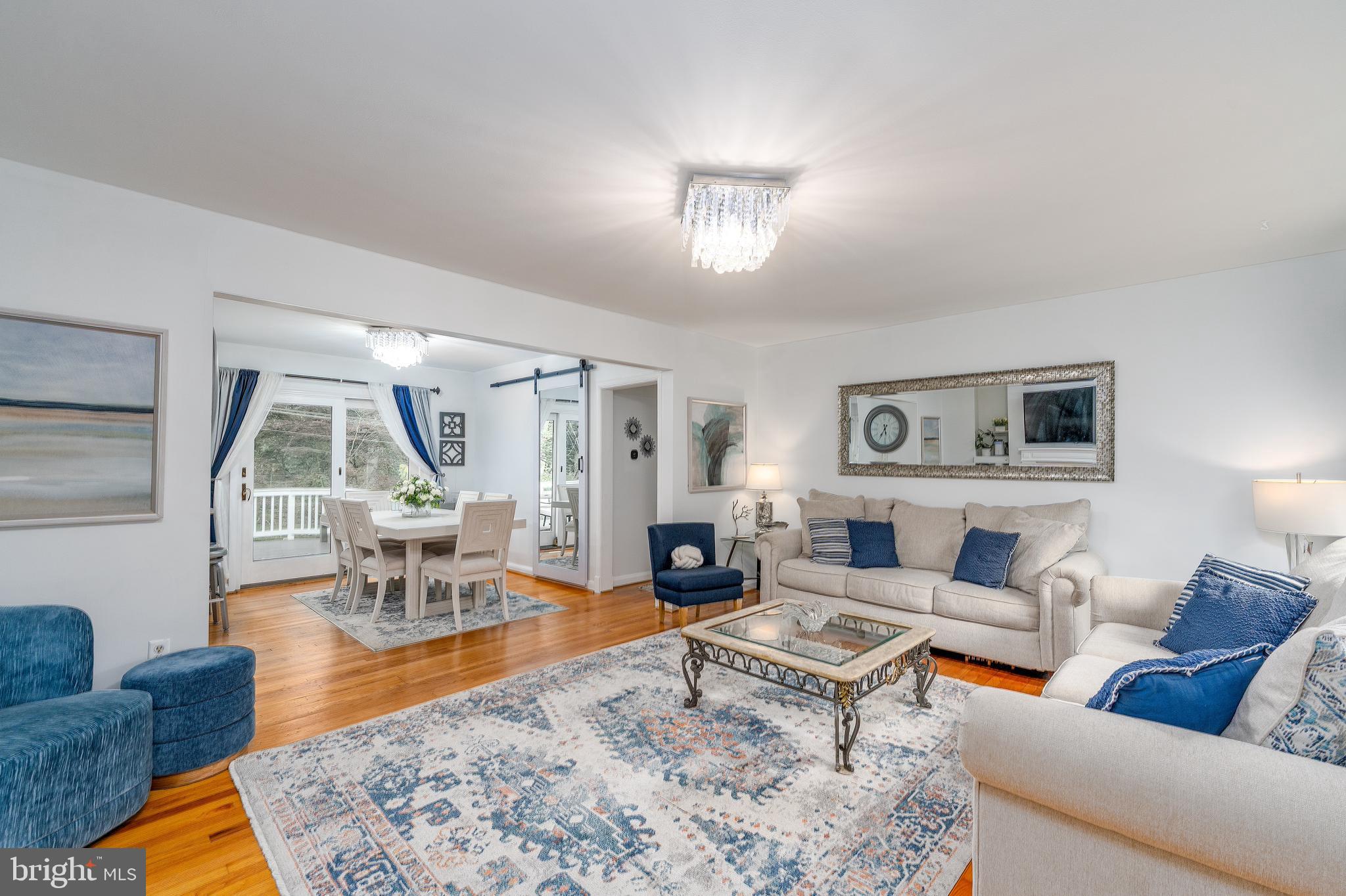 GLENDALE - Residential