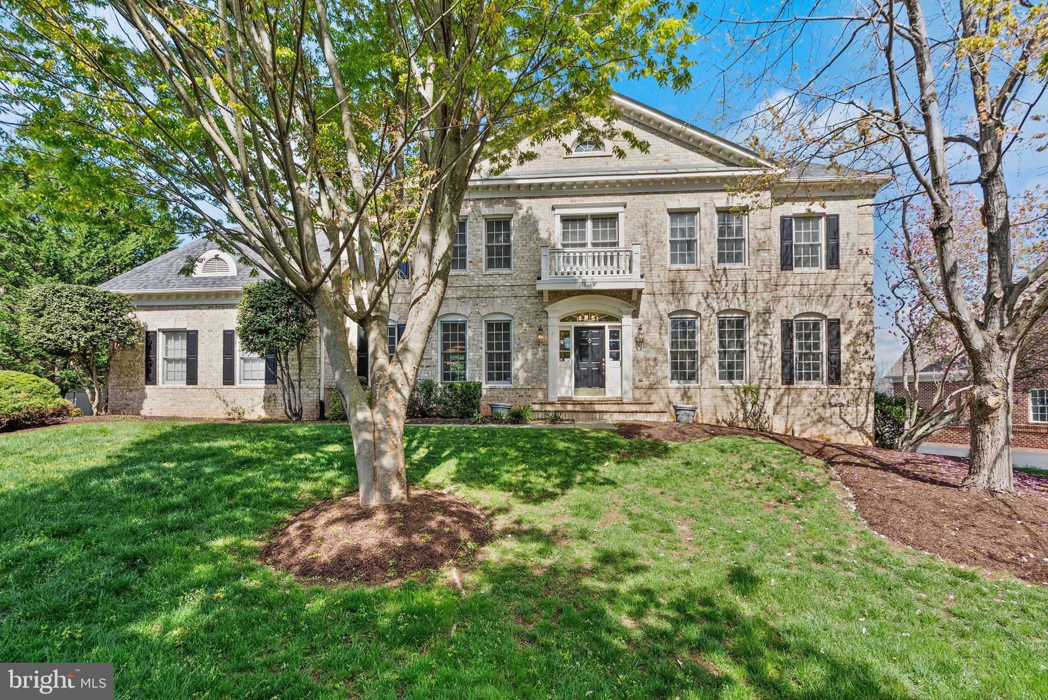 RIVER CREEK - Residential