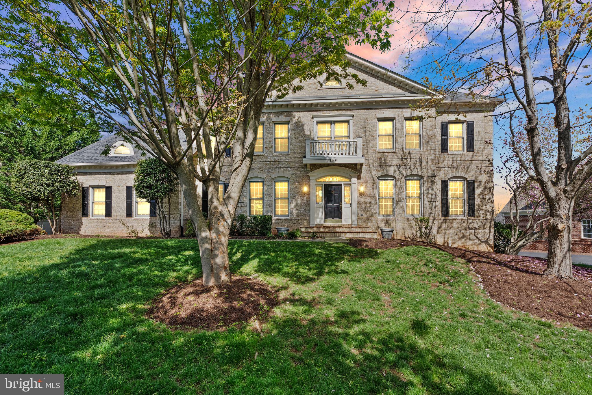 RIVER CREEK - Residential