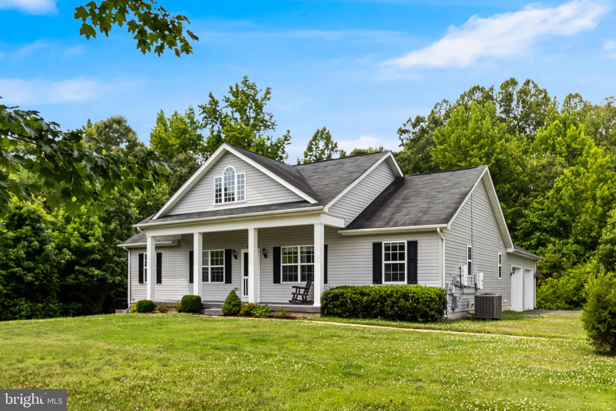 BROOK HOLLAND ESTATES - Residential
