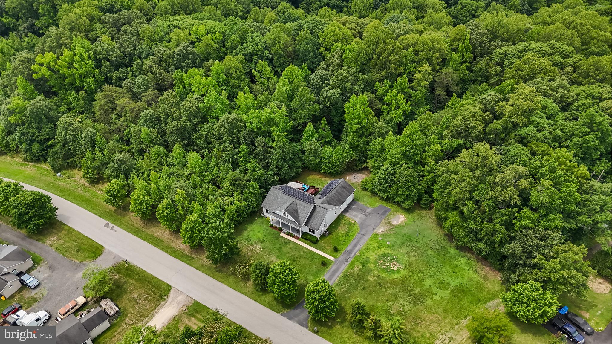 BROOK HOLLAND ESTATES - Residential