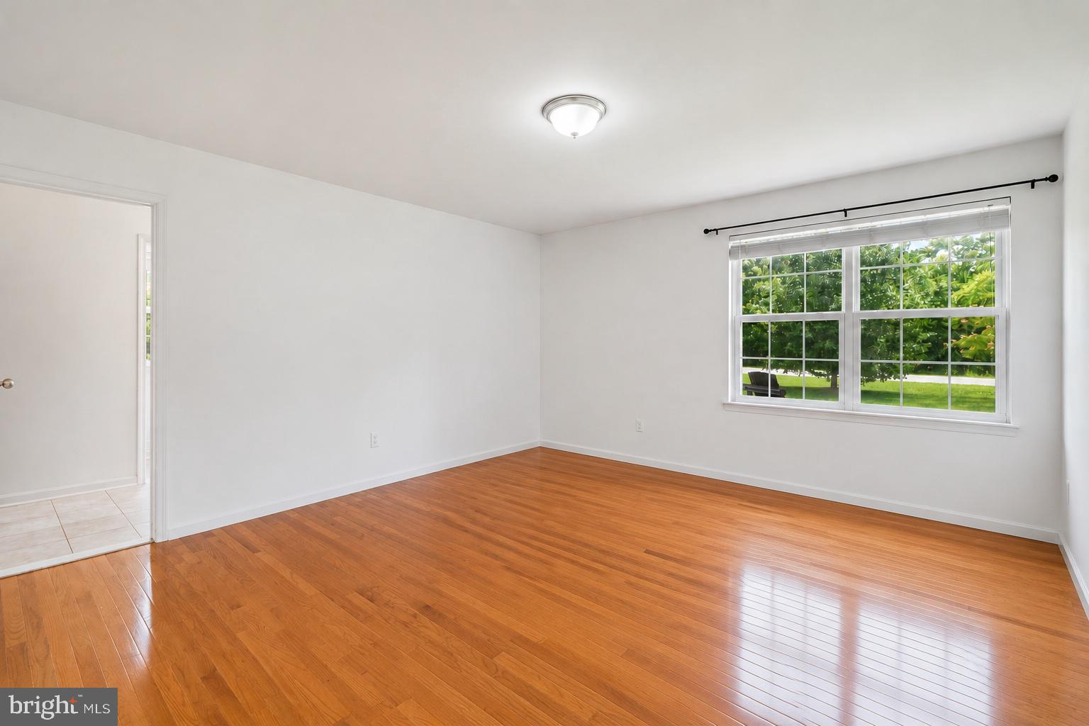 BROOK HOLLAND ESTATES - Residential
