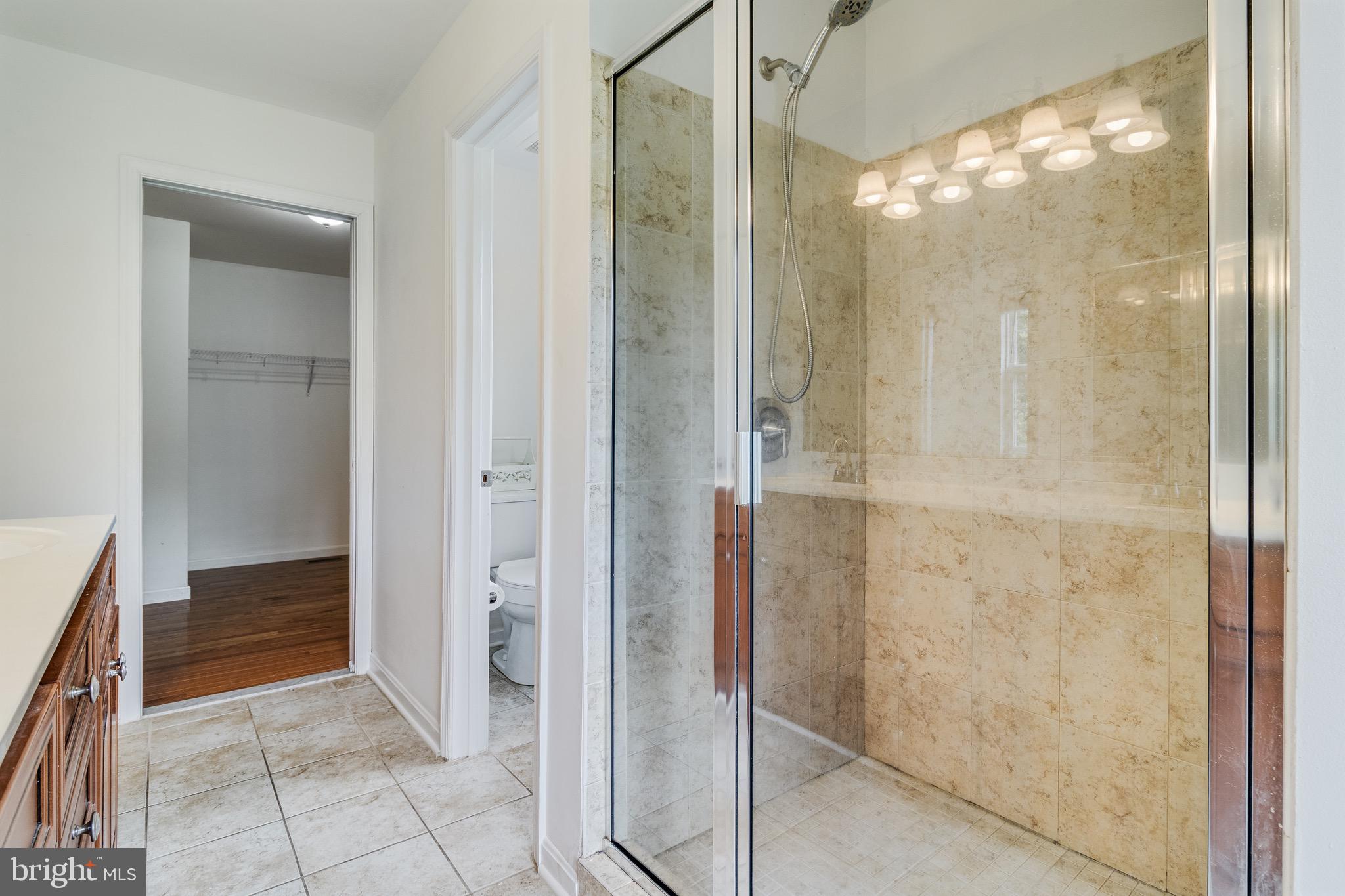 BROOK HOLLAND ESTATES - Residential