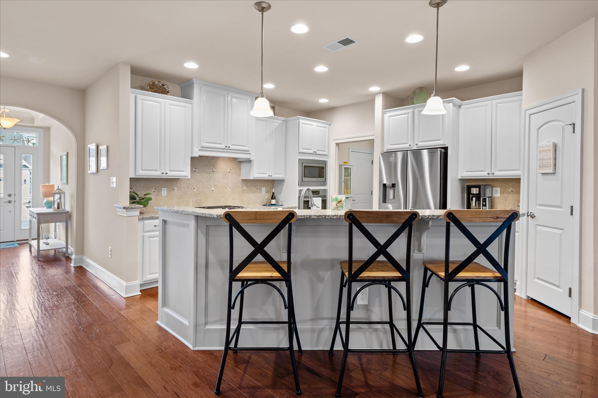 BAYSIDE - Residential