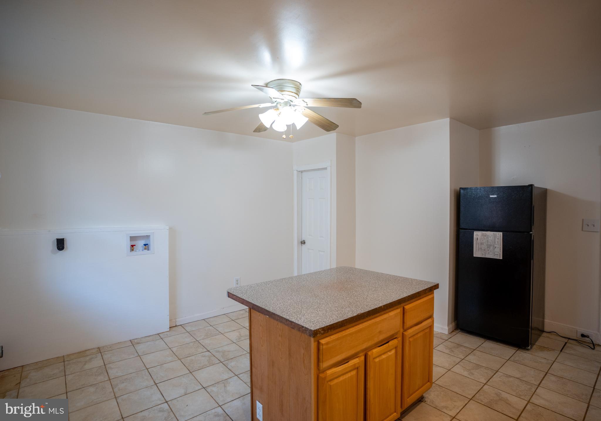 PHILADELPHIA (WEST) - Residential Lease