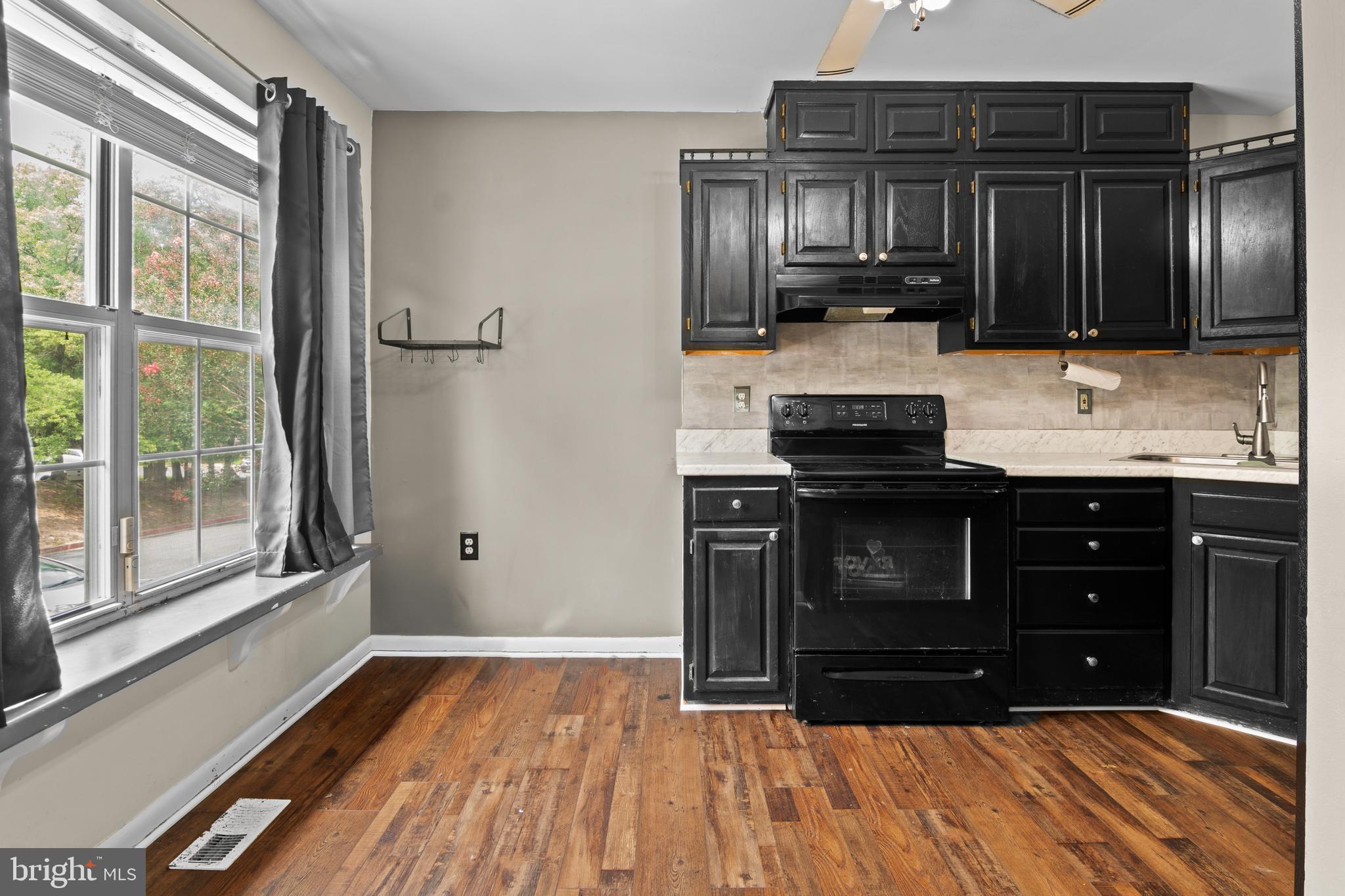 GILMER WOODS - Residential