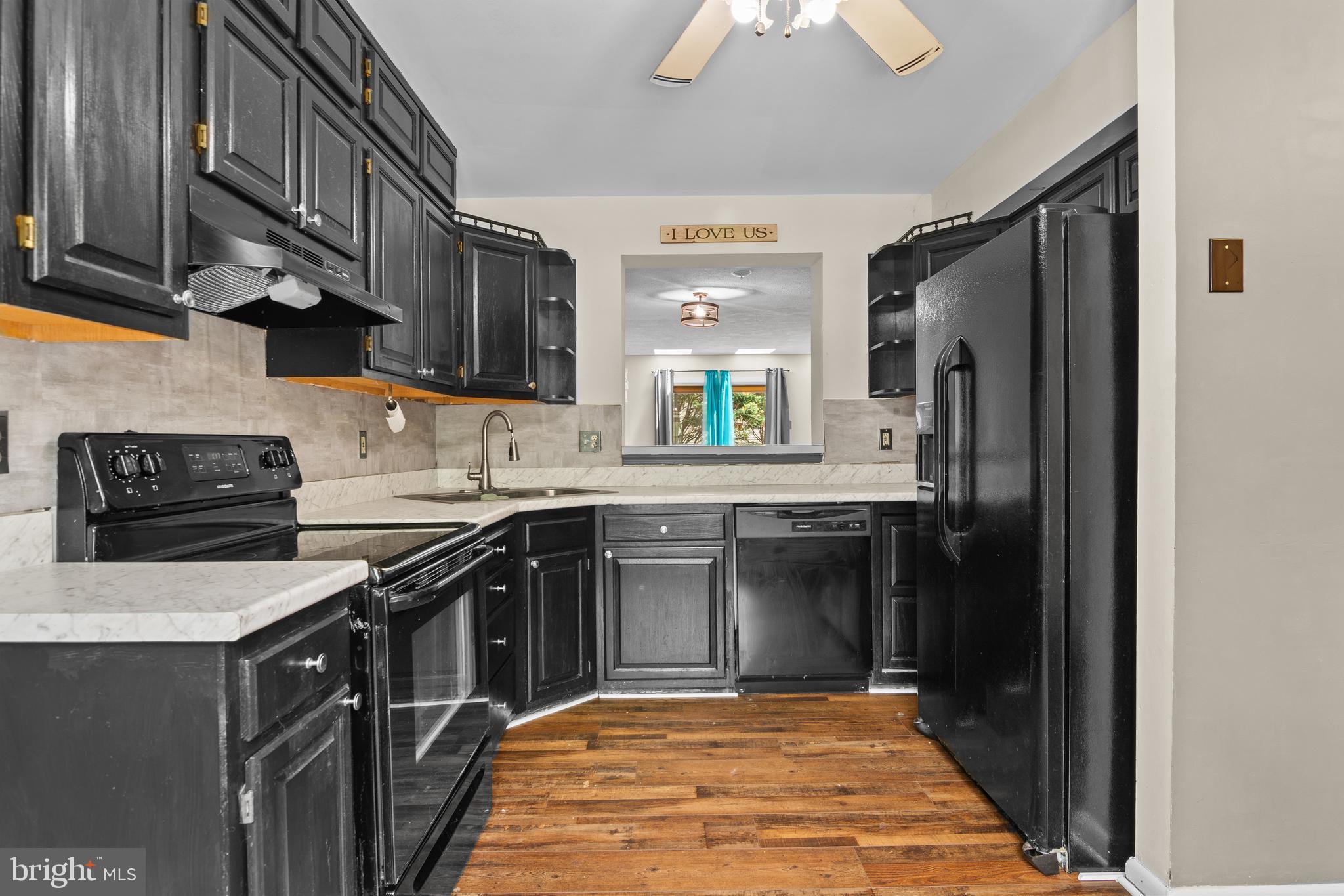 GILMER WOODS - Residential