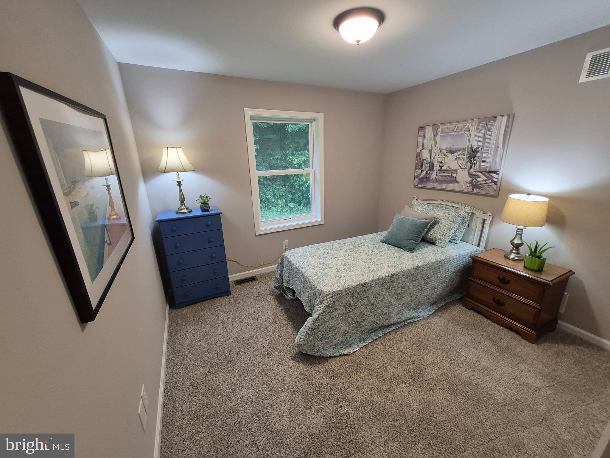 WRANGLE HILL ESTATES - Residential