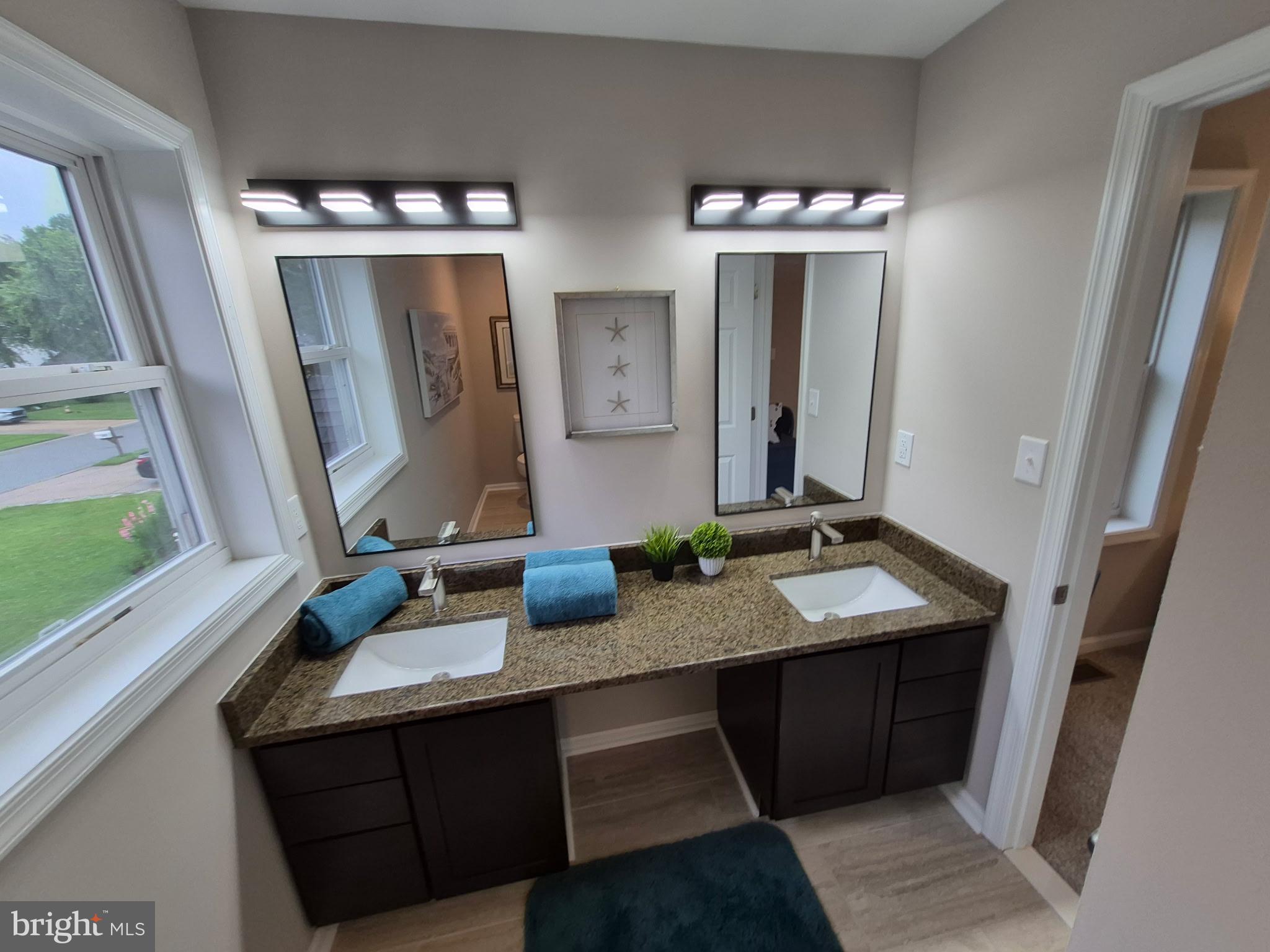 WRANGLE HILL ESTATES - Residential