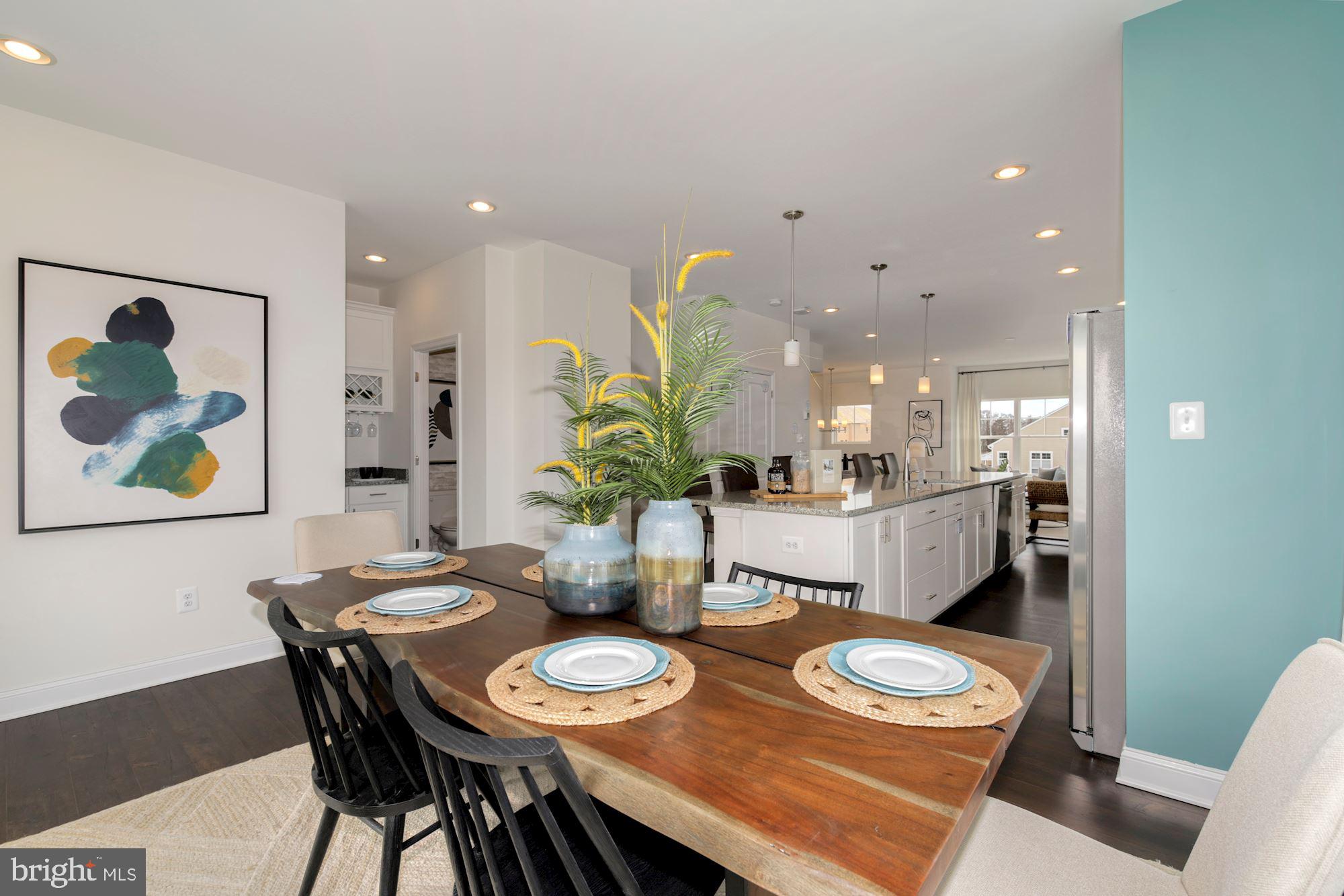 PLANTATION LAKES - Residential