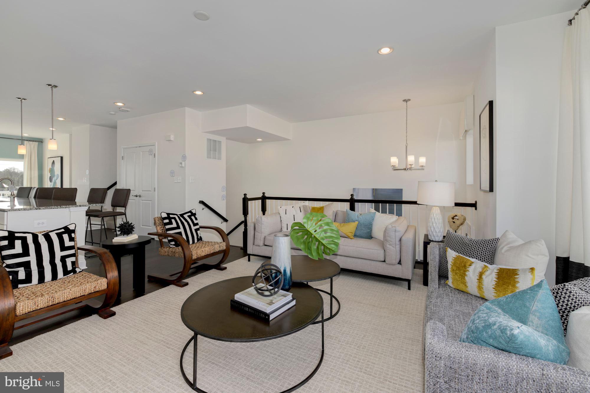 PLANTATION LAKES - Residential