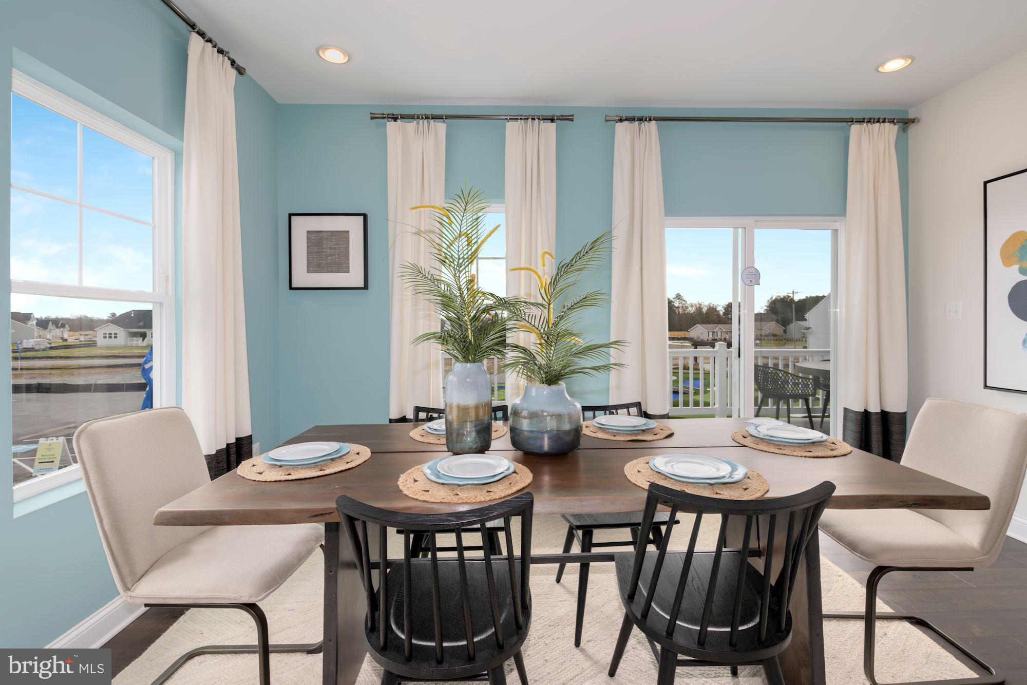 PLANTATION LAKES - Residential