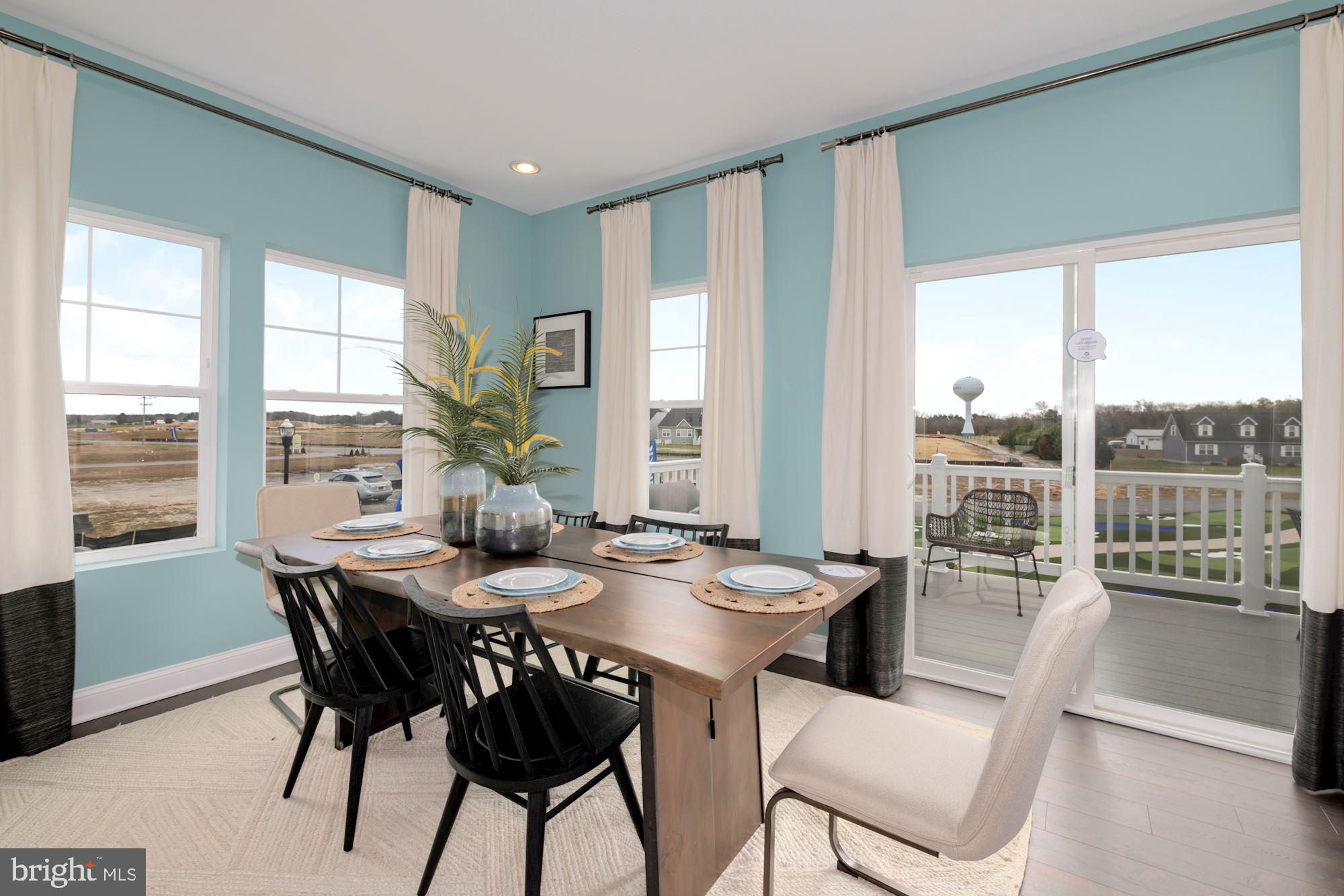 PLANTATION LAKES - Residential