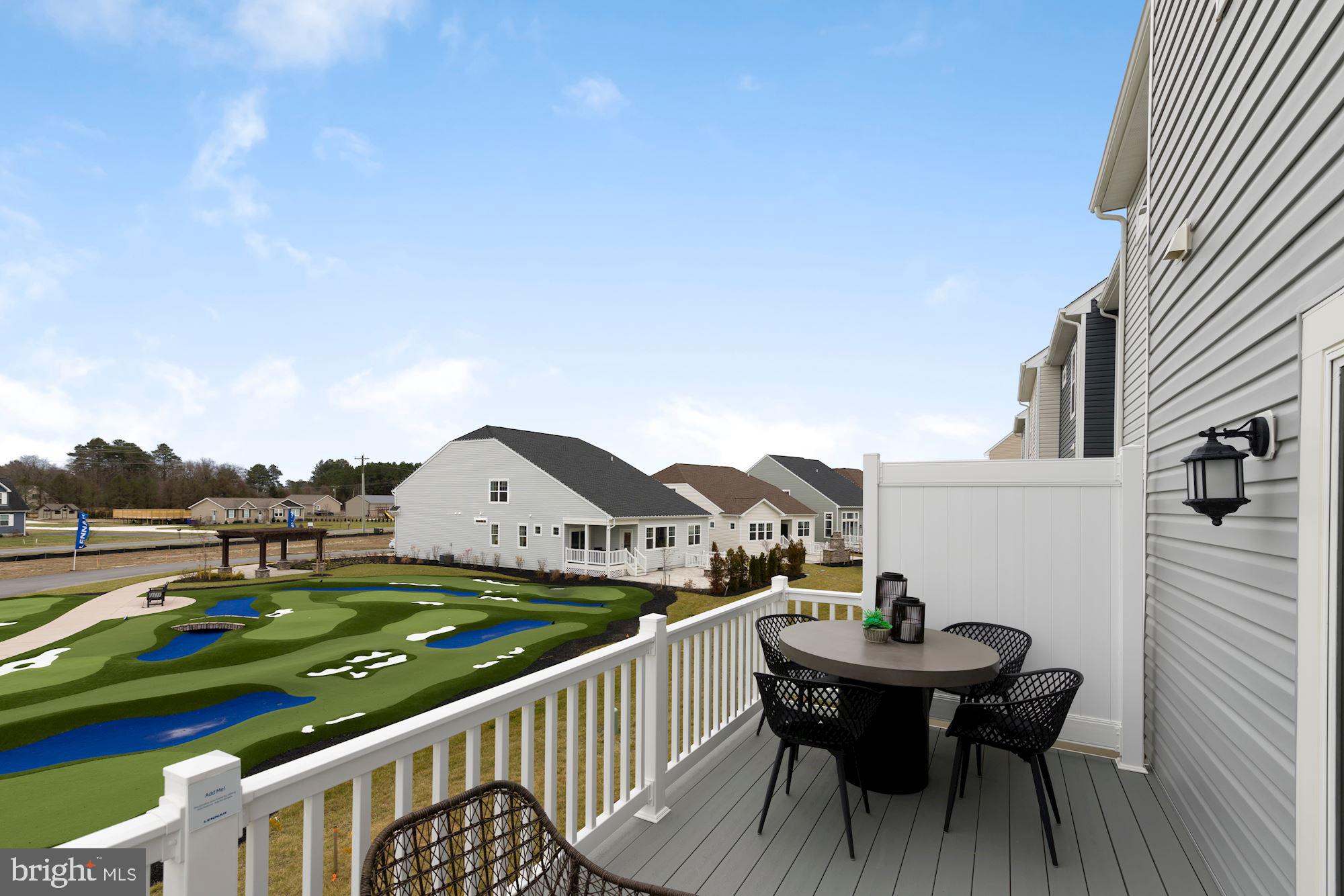 PLANTATION LAKES - Residential