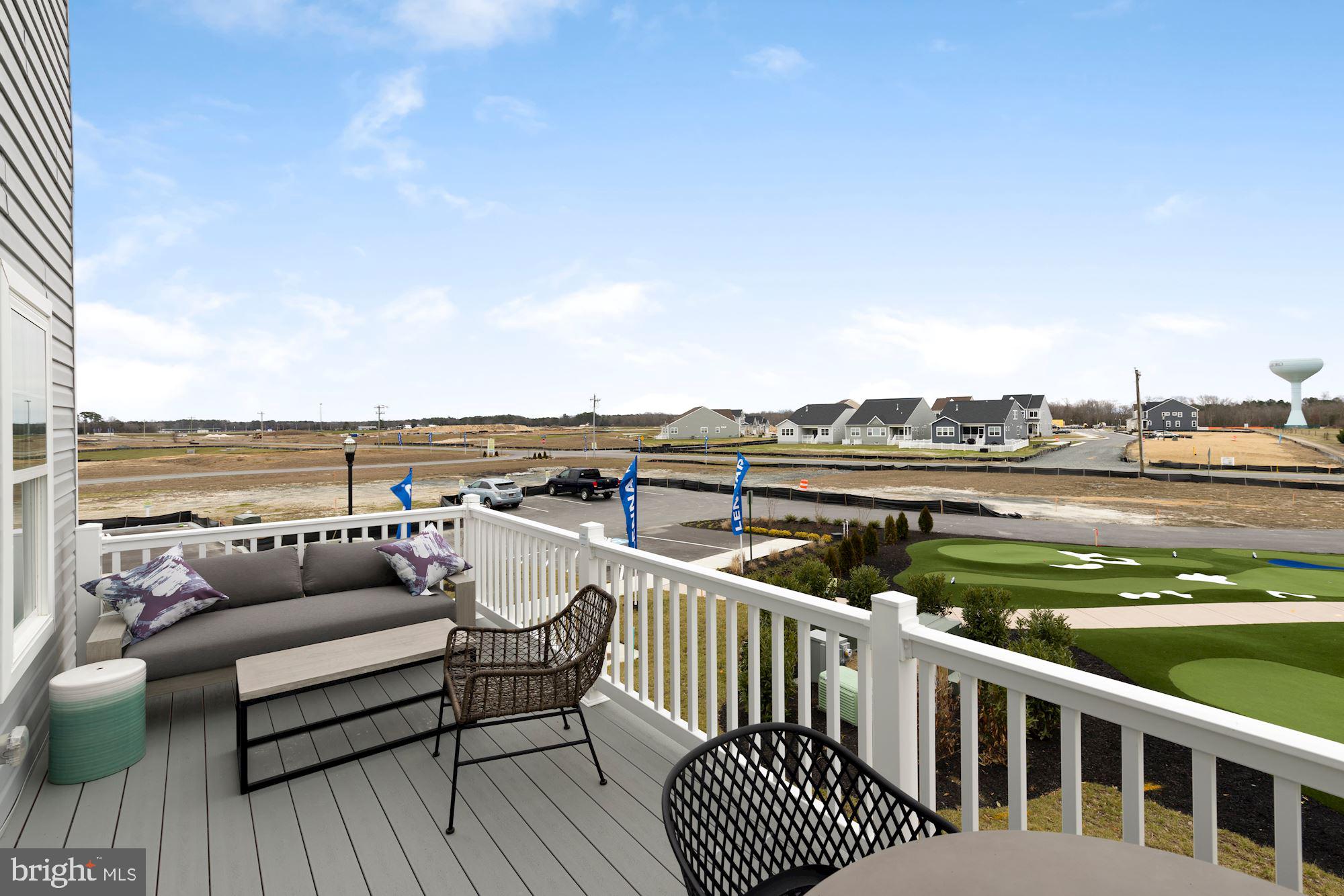 PLANTATION LAKES - Residential