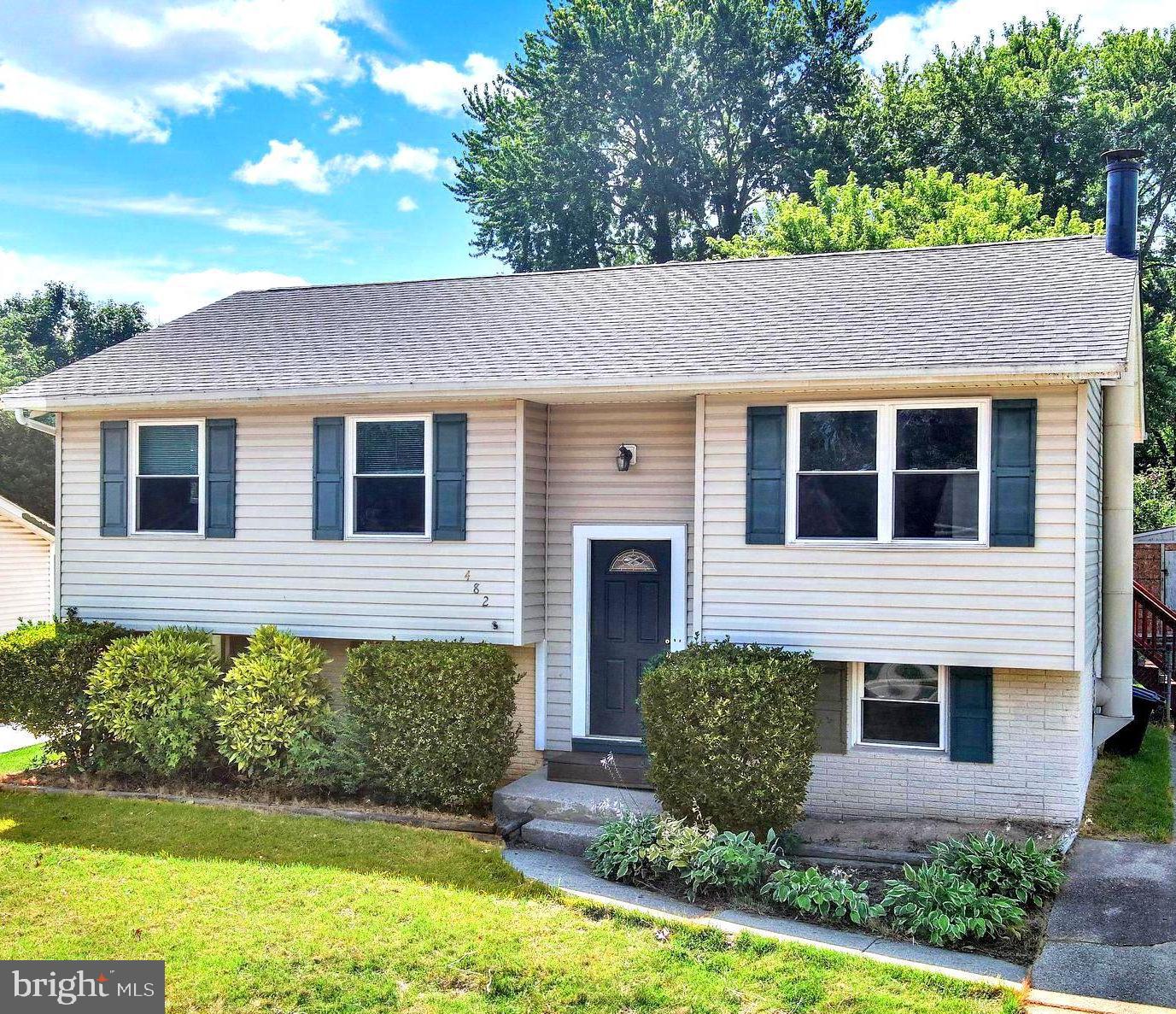 VILLAGE OF OLDE MILL - Residential