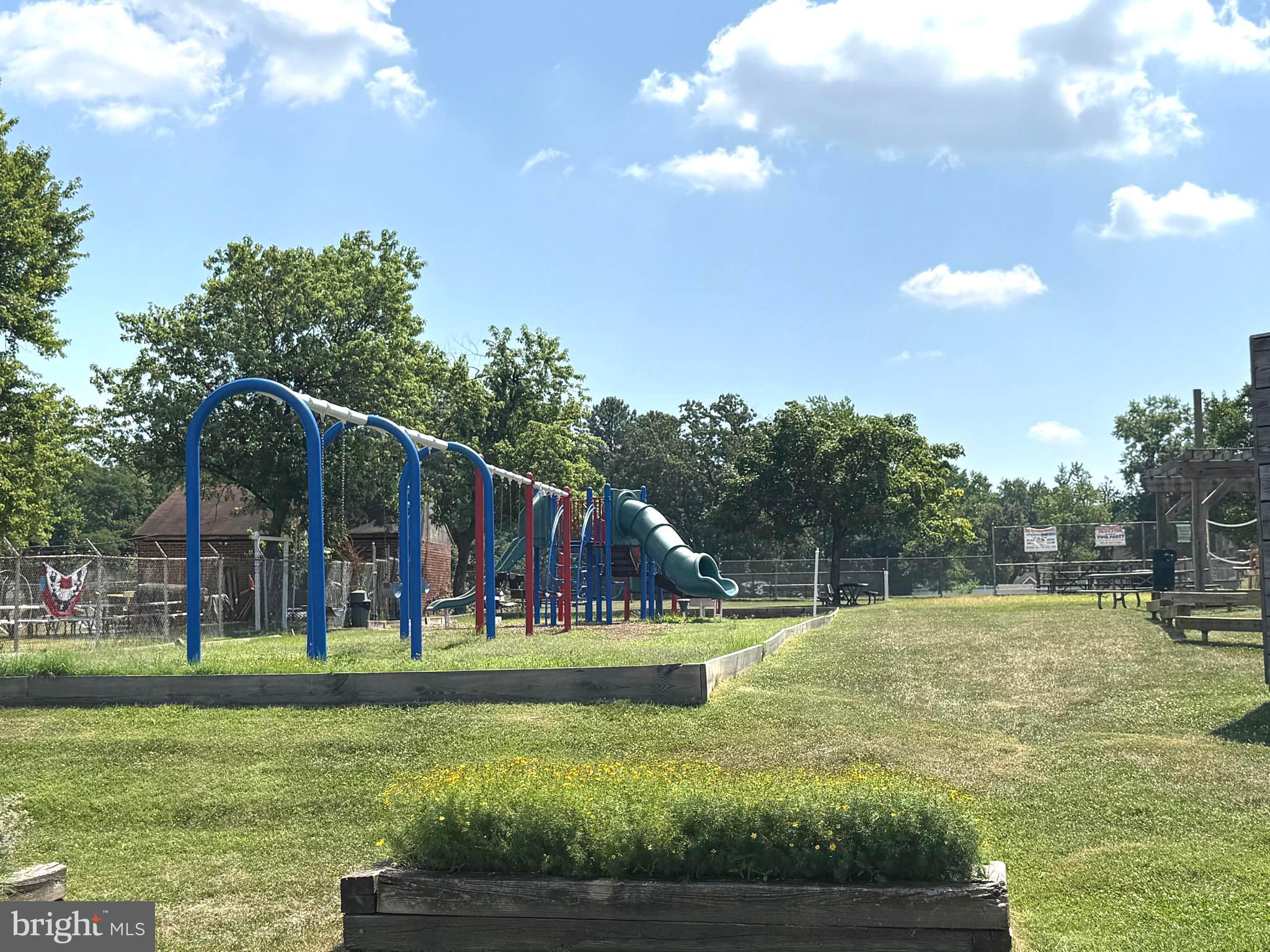 VILLAGE OF OLDE MILL - Residential