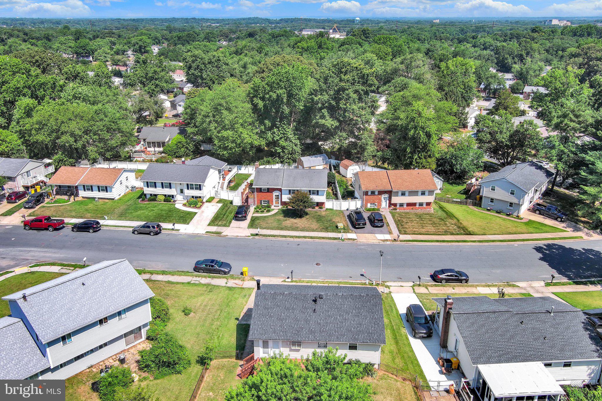 VILLAGE OF OLDE MILL - Residential