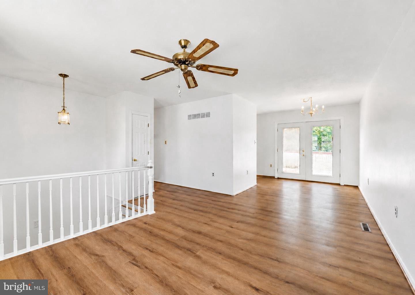 VILLAGE OF OLDE MILL - Residential