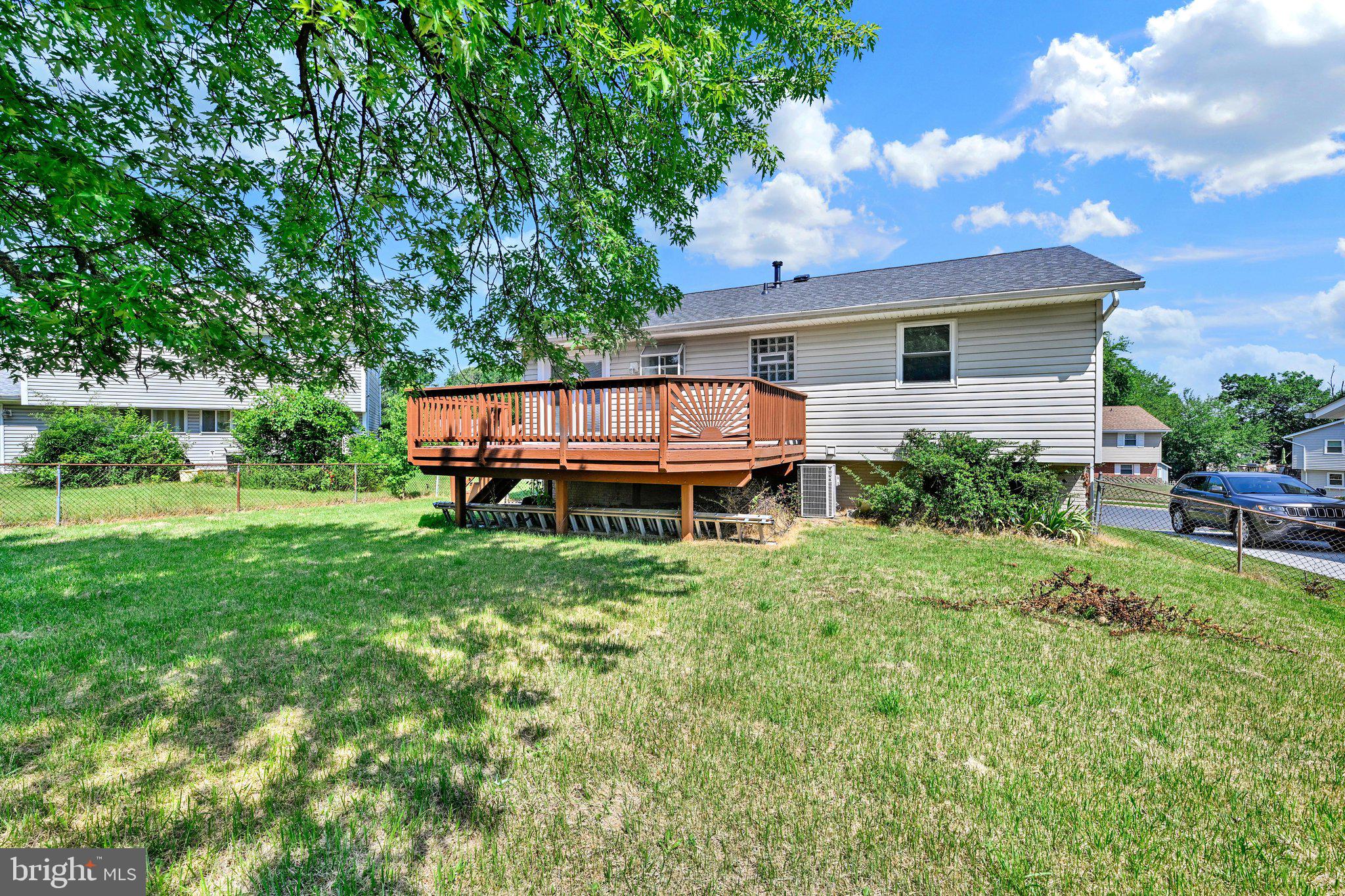 VILLAGE OF OLDE MILL - Residential