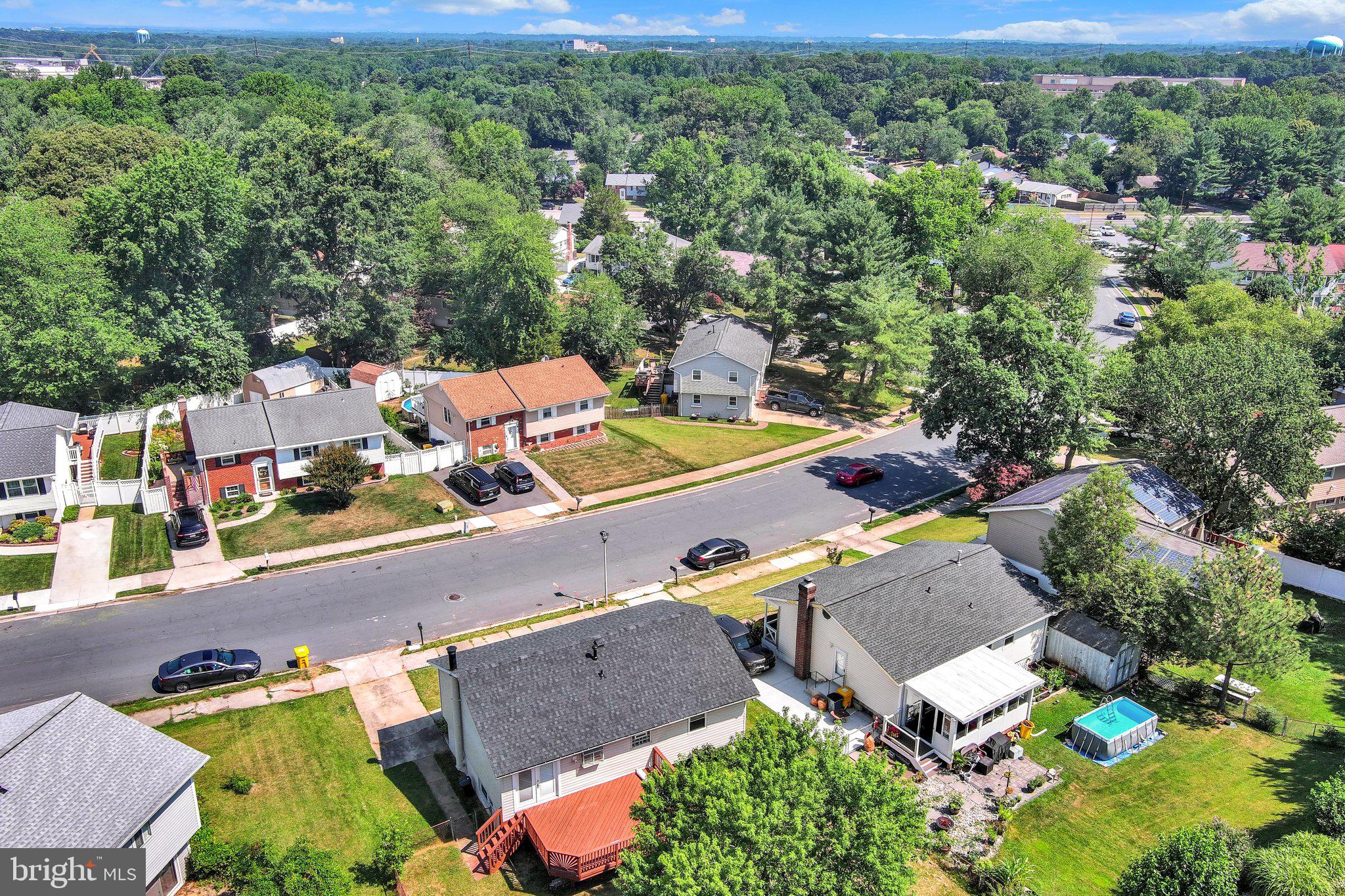 VILLAGE OF OLDE MILL - Residential