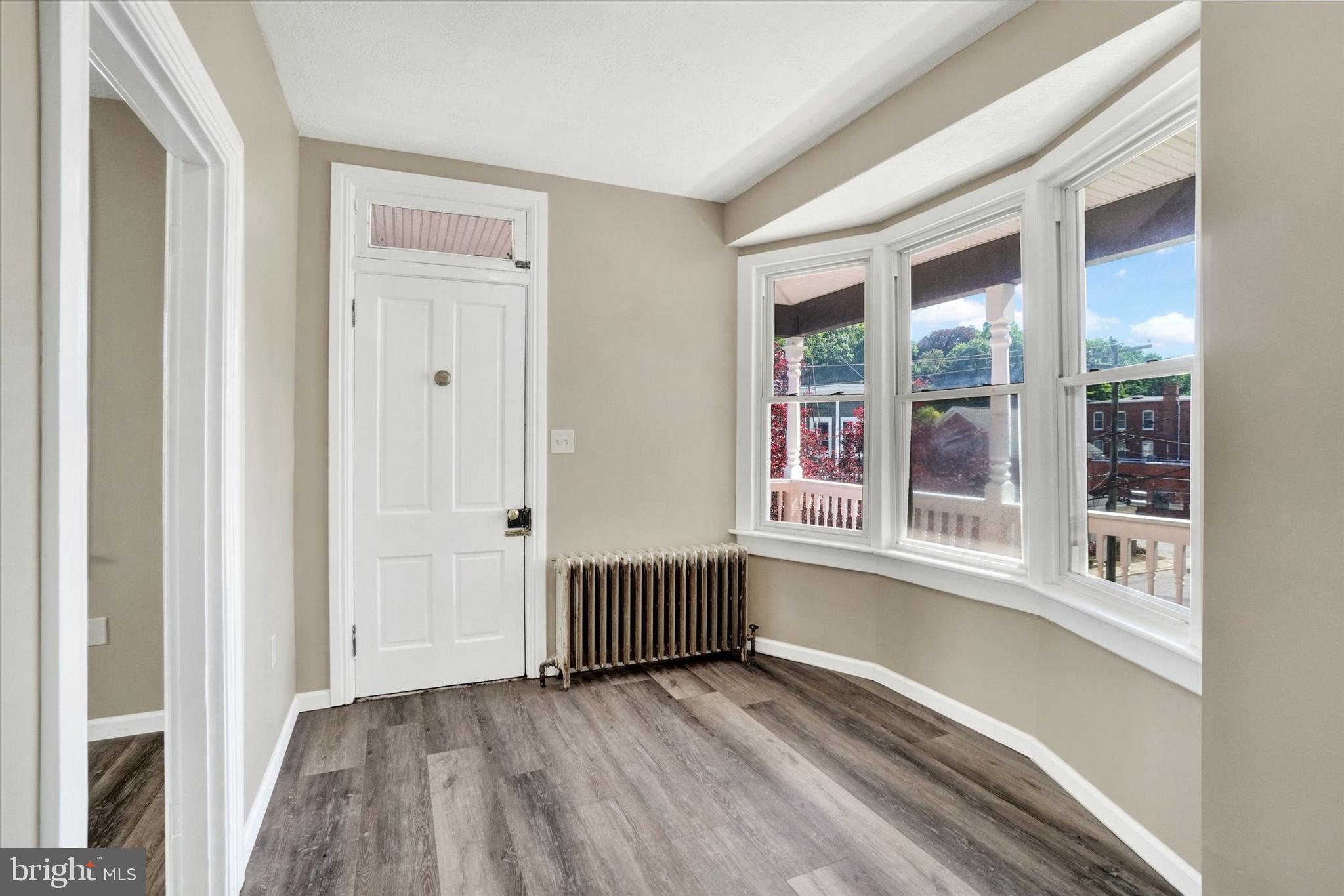 GLEN ROCK BORO - Residential
