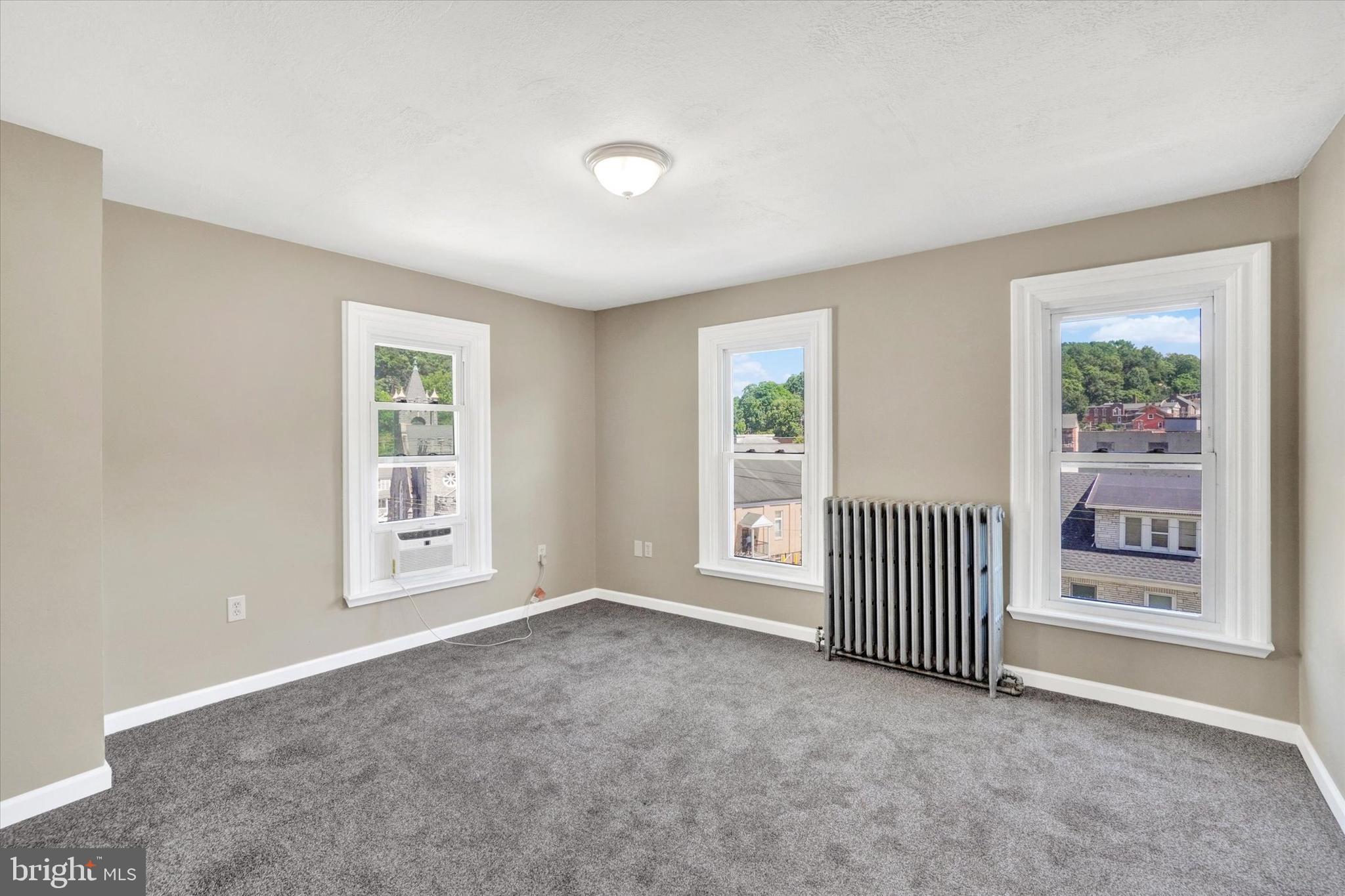 GLEN ROCK BORO - Residential