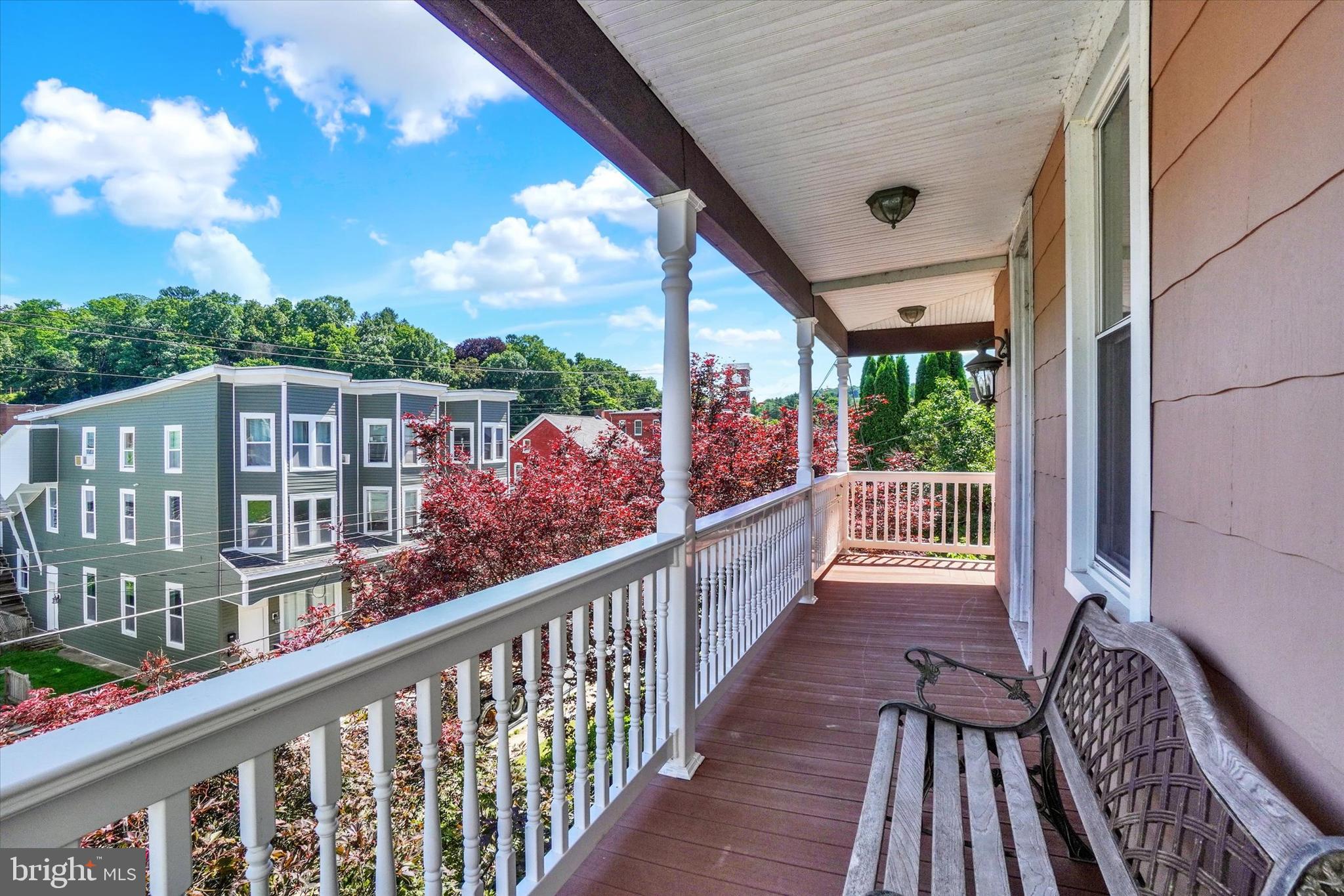 GLEN ROCK BORO - Residential