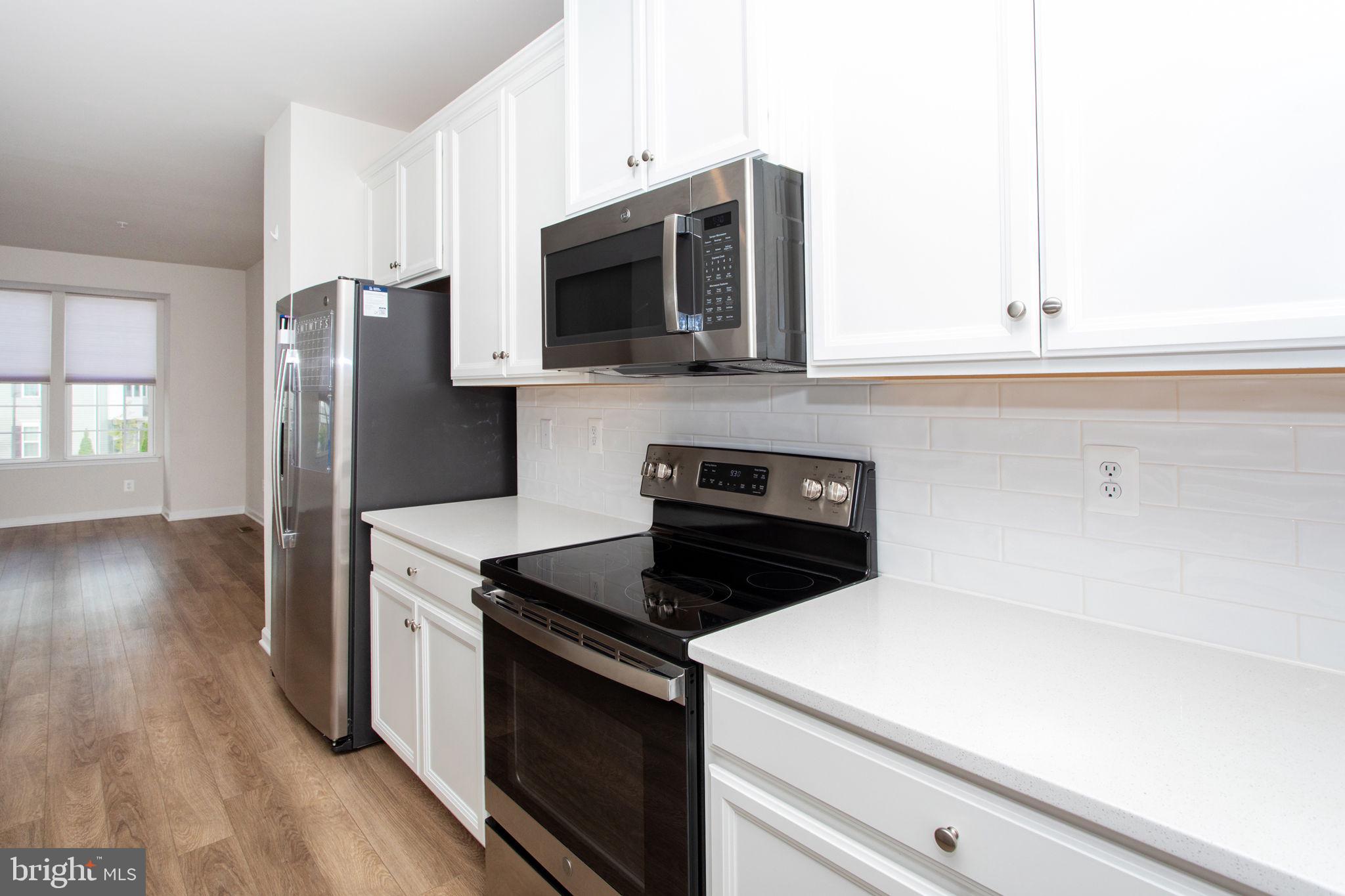 ANCHOR POINT - Residential