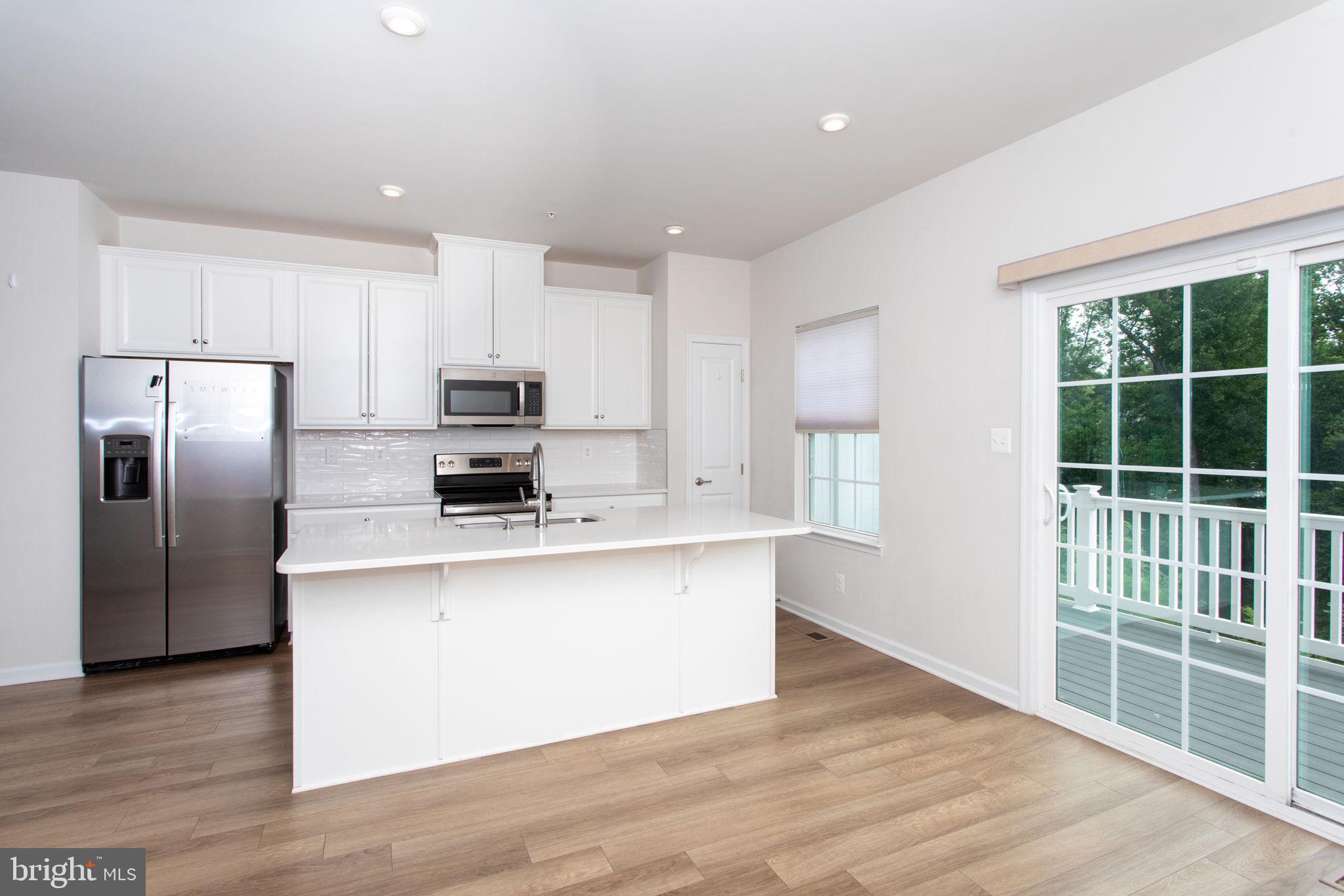 ANCHOR POINT - Residential