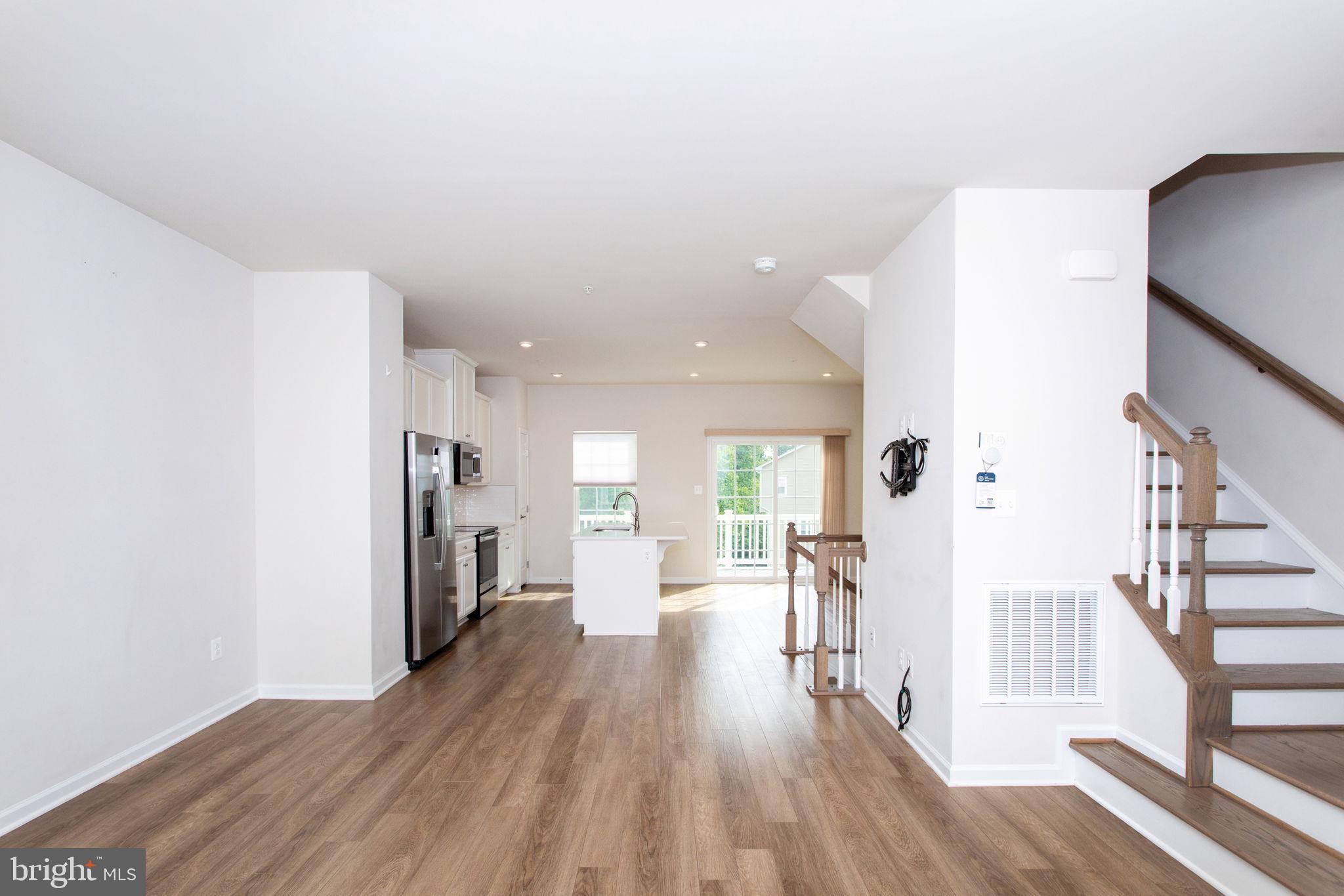 ANCHOR POINT - Residential