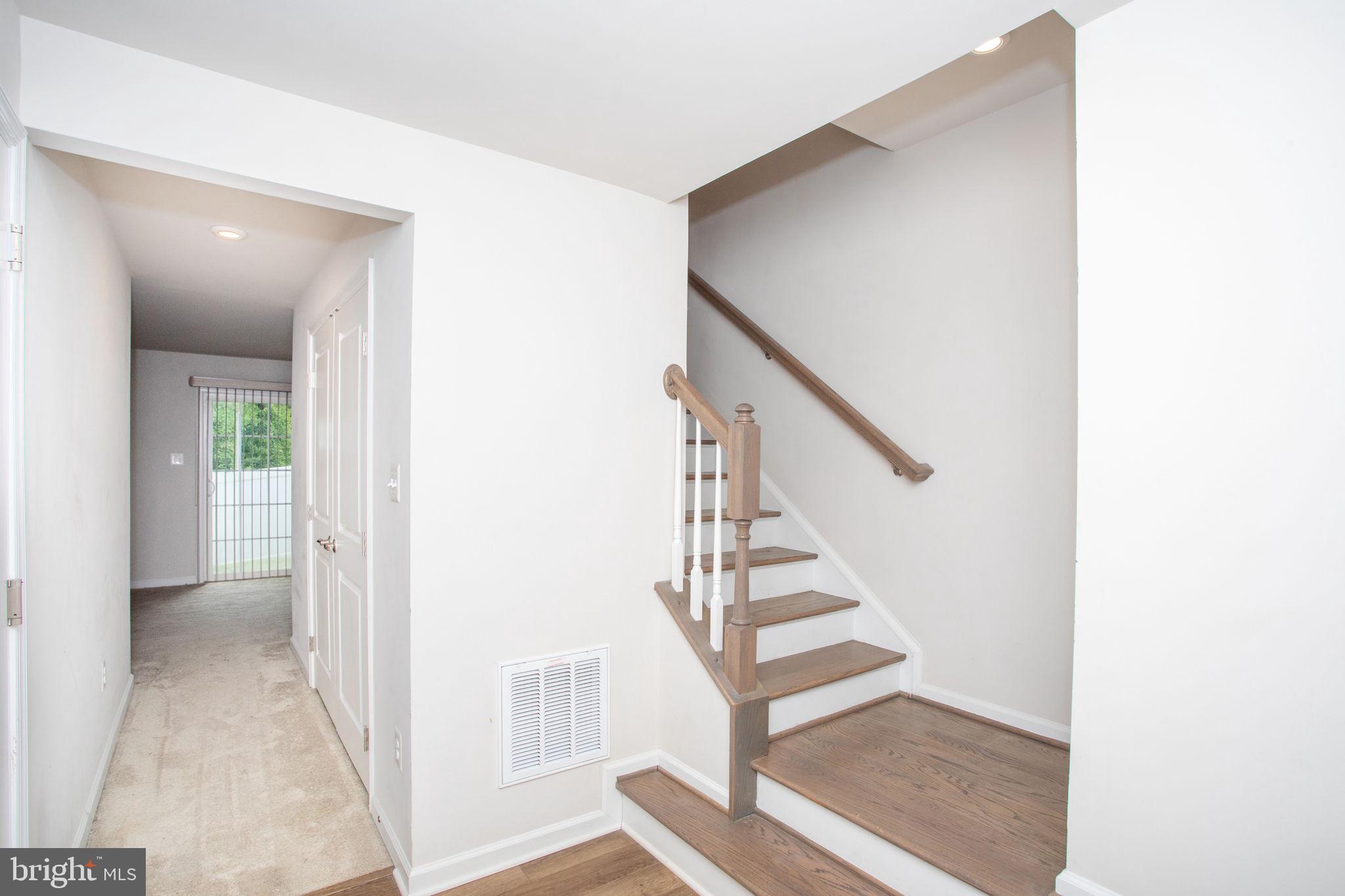 ANCHOR POINT - Residential