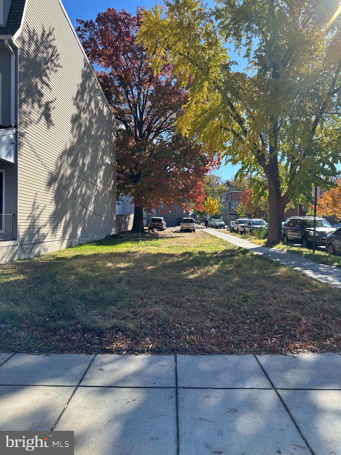 Buildable corner lot, having access from both Shannon pl and Talbert St, great investment opportunity. Landlord does not guarantee accuracy of any information. Buyers to do their own due diligence in regard to zoning, permits and any additional information needed.