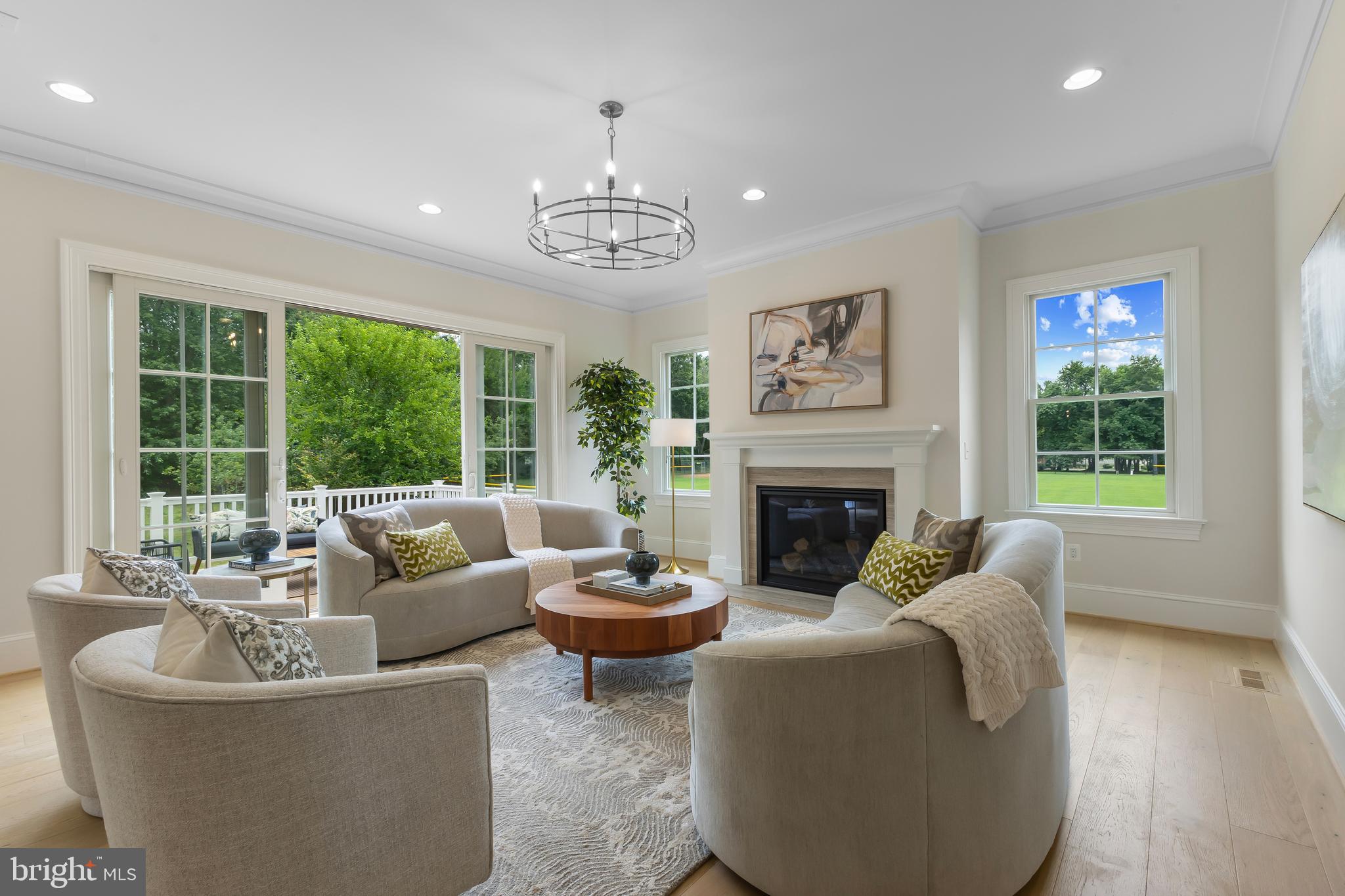 PLYMOUTH HAVEN - Residential