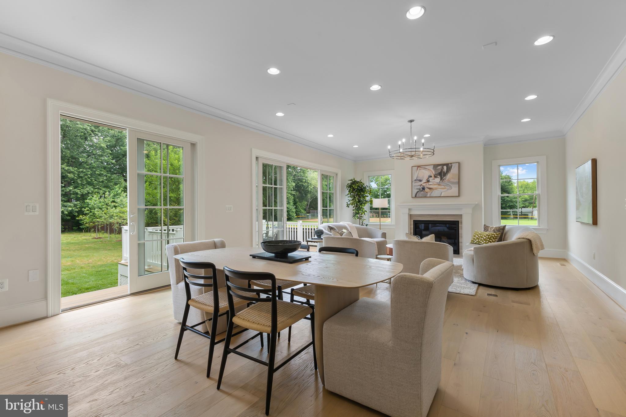 PLYMOUTH HAVEN - Residential