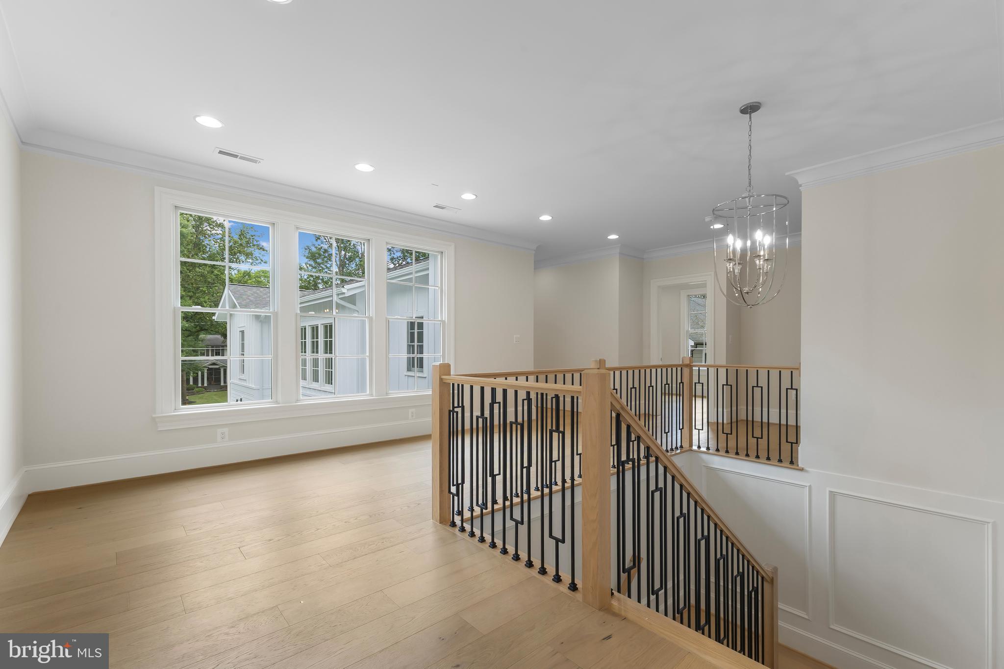 PLYMOUTH HAVEN - Residential