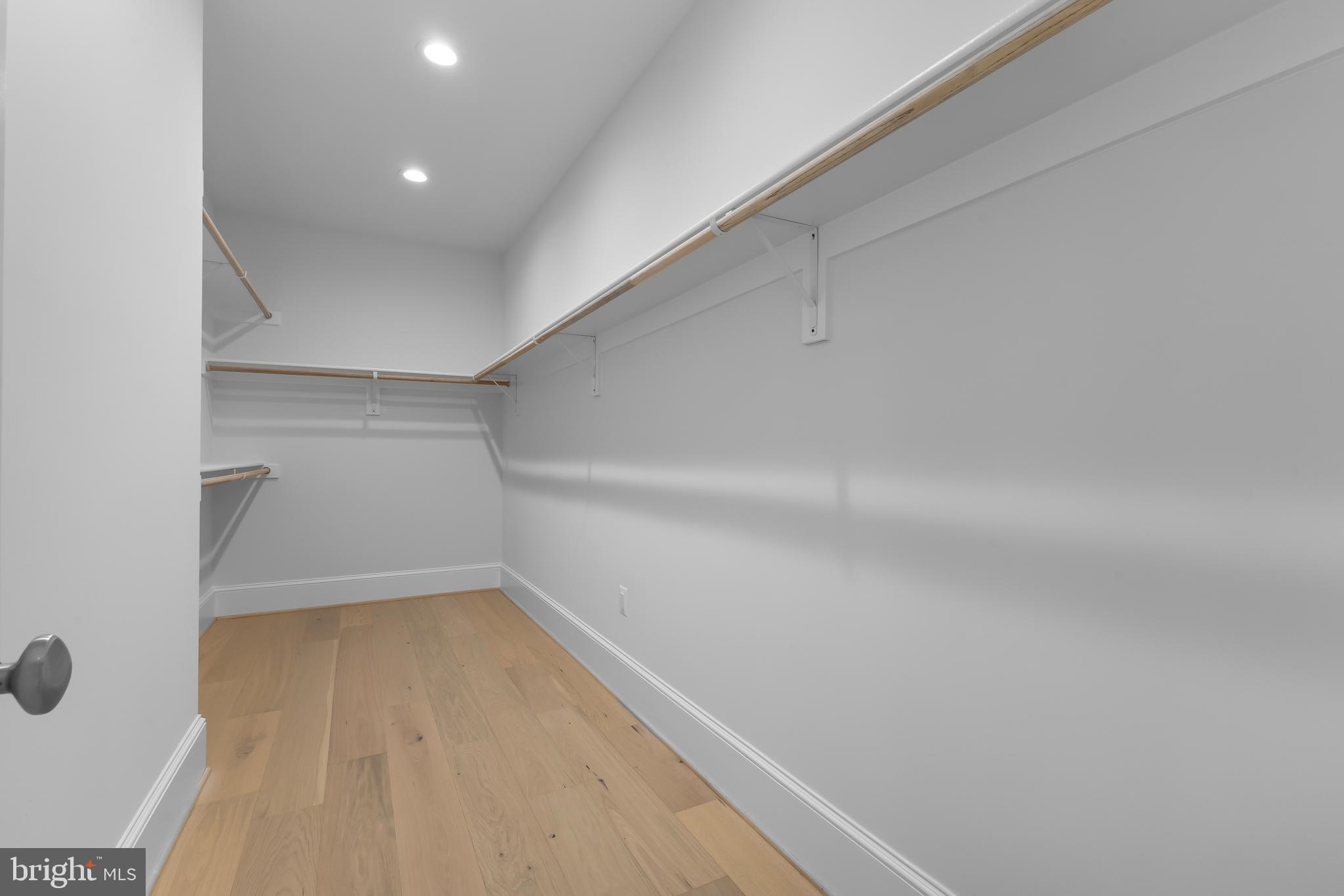 PLYMOUTH HAVEN - Residential