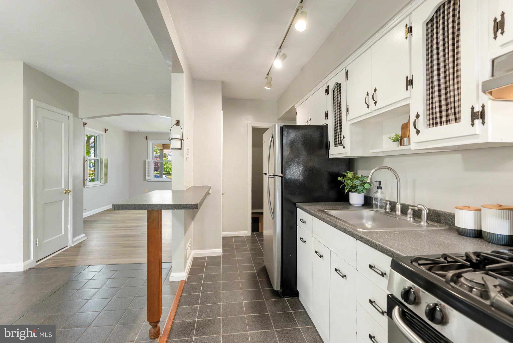 LOCH RAVEN HEIGHTS - Residential